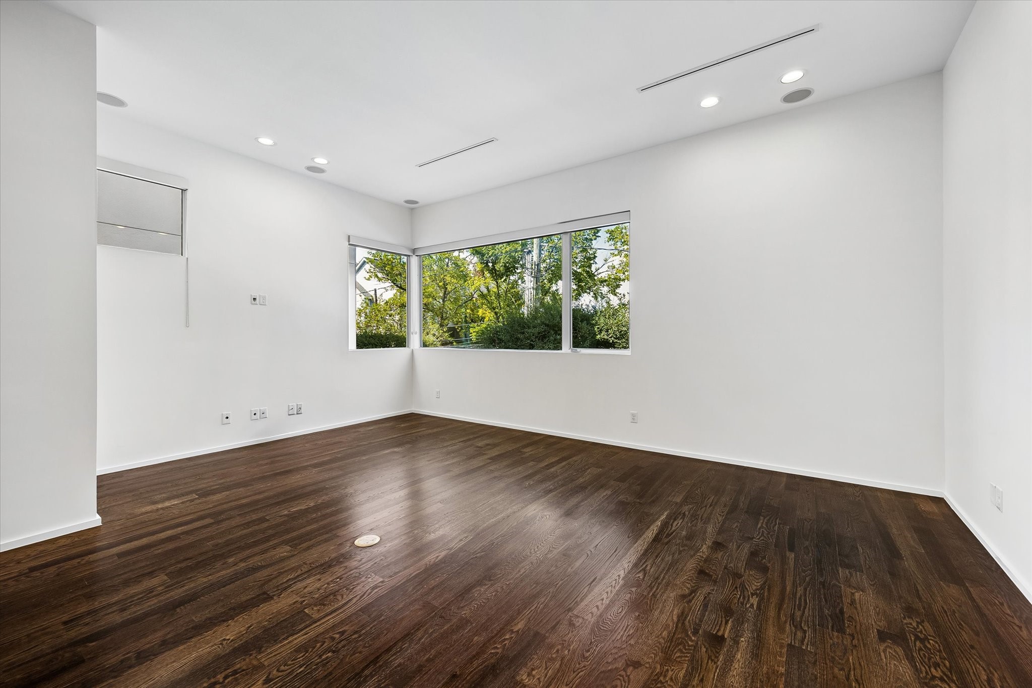 4309 Lillian Street Property Photo 16