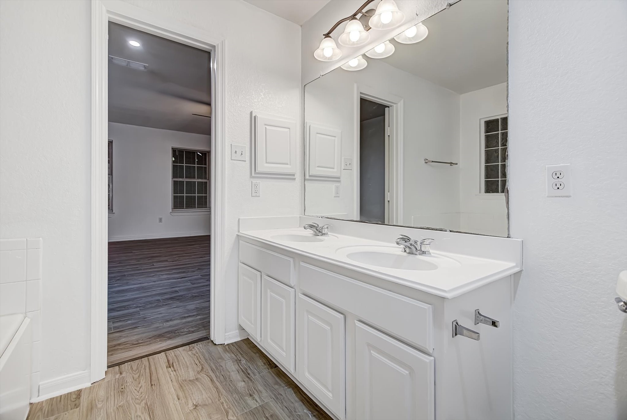 3107 Rendezvous Court Property Photo 22