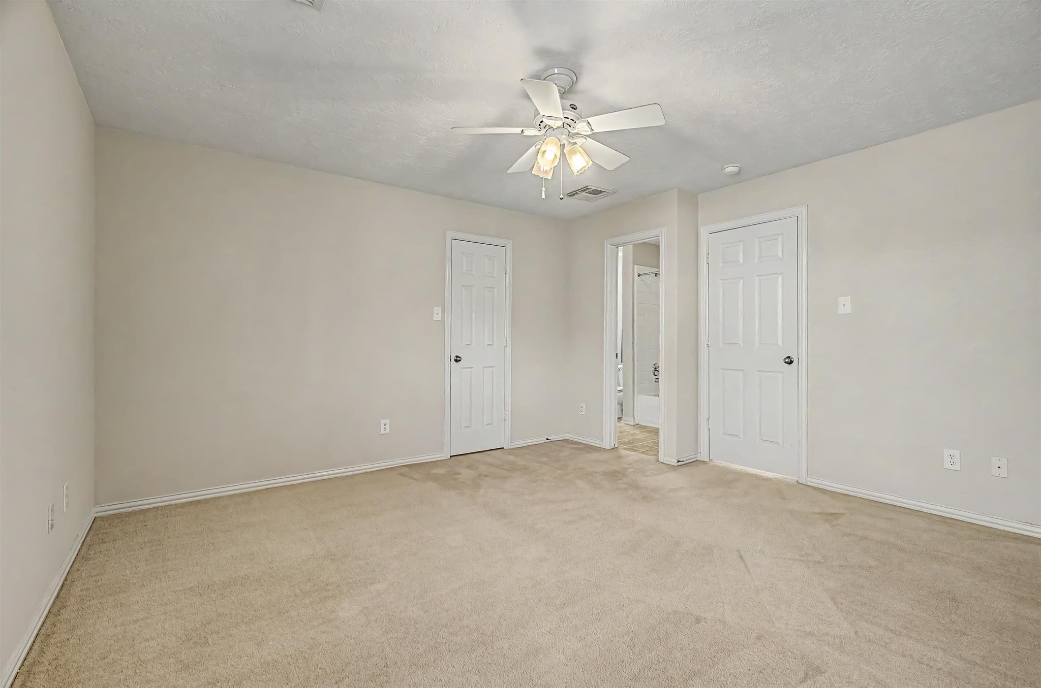 16011 Belleshire Glen Lane Property Photo 23
