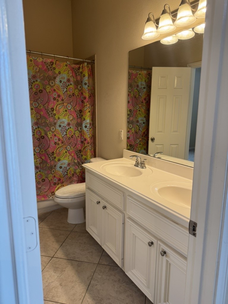 5551 Linden Rose Ln Lane Property Photo 6