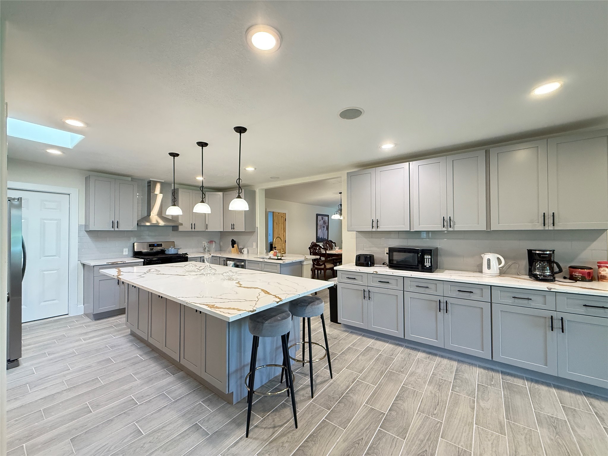 3936 Wagon Road Property Photo 4