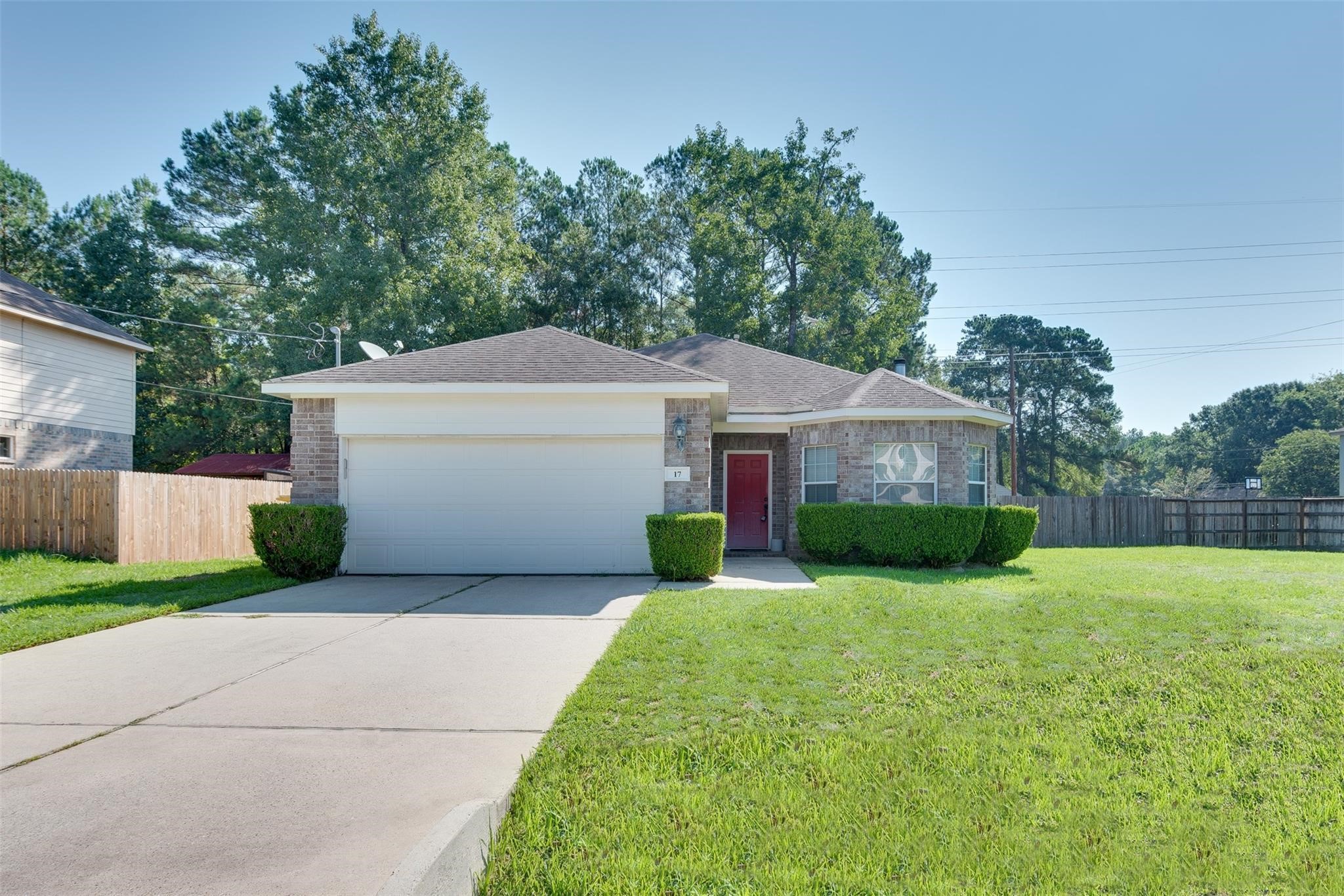 17 Pine Way Property Photo 1