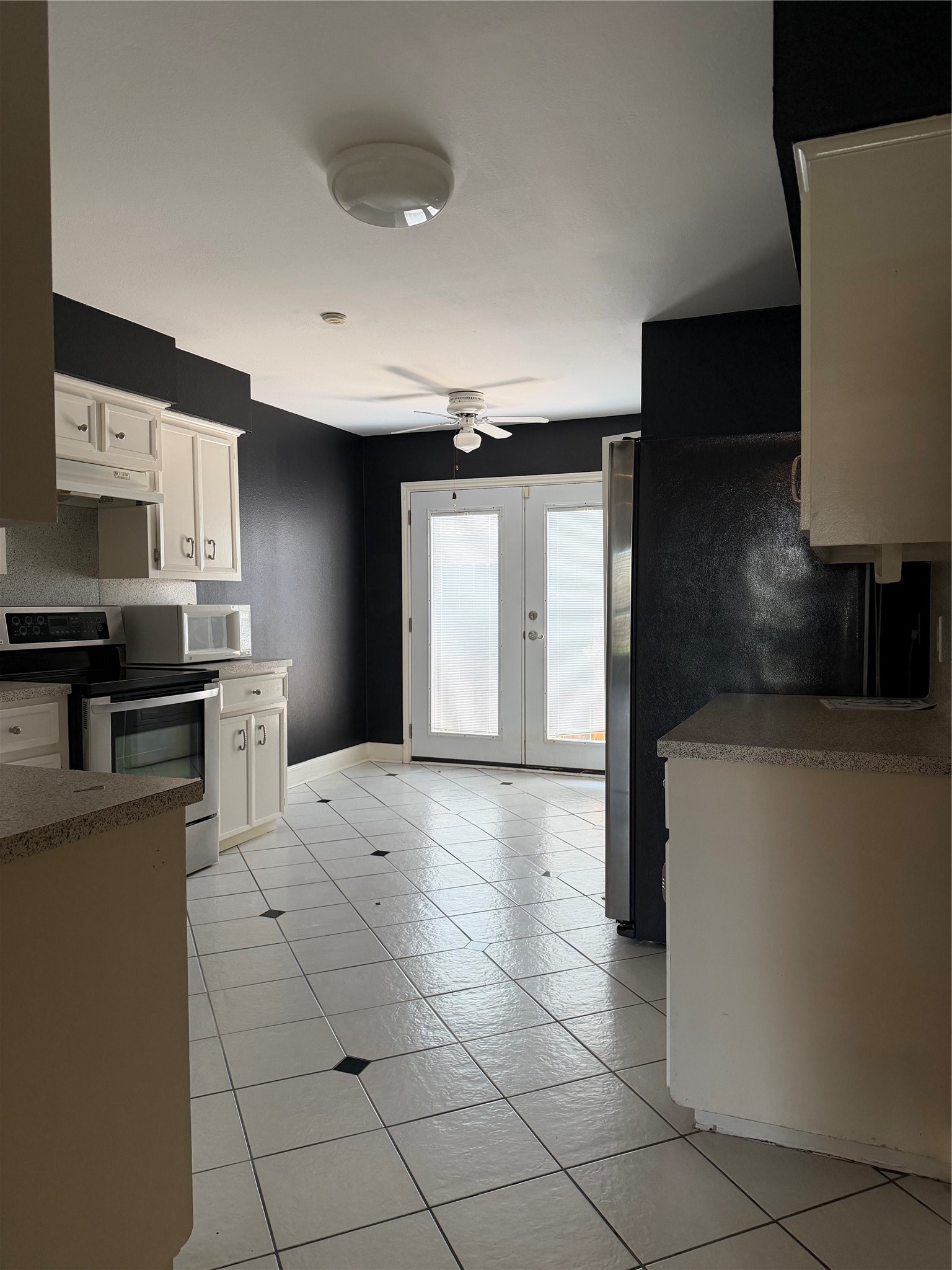40 River Creek Way Property Photo 5
