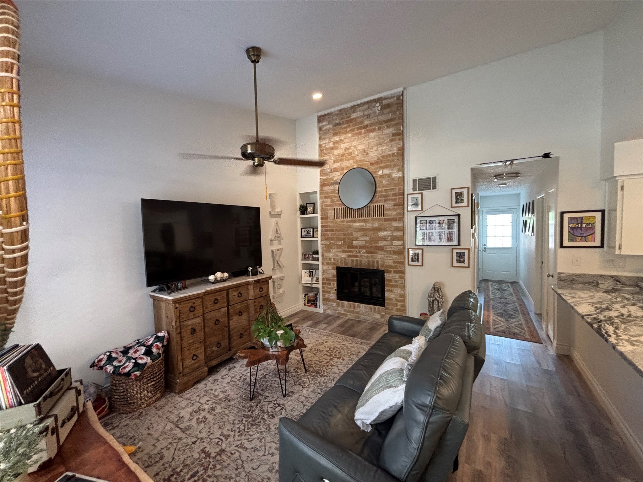 30 Oak Villa Road Property Photo 5