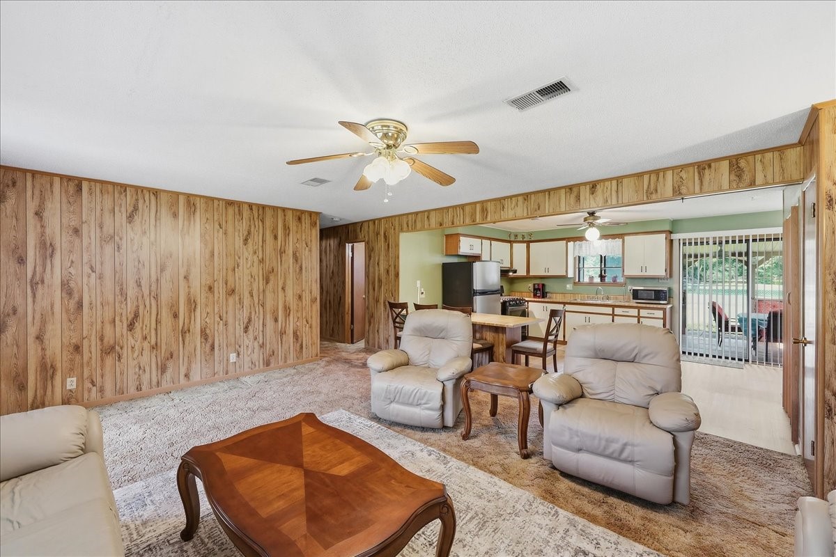 6354 Flint Avenue Property Photo 10