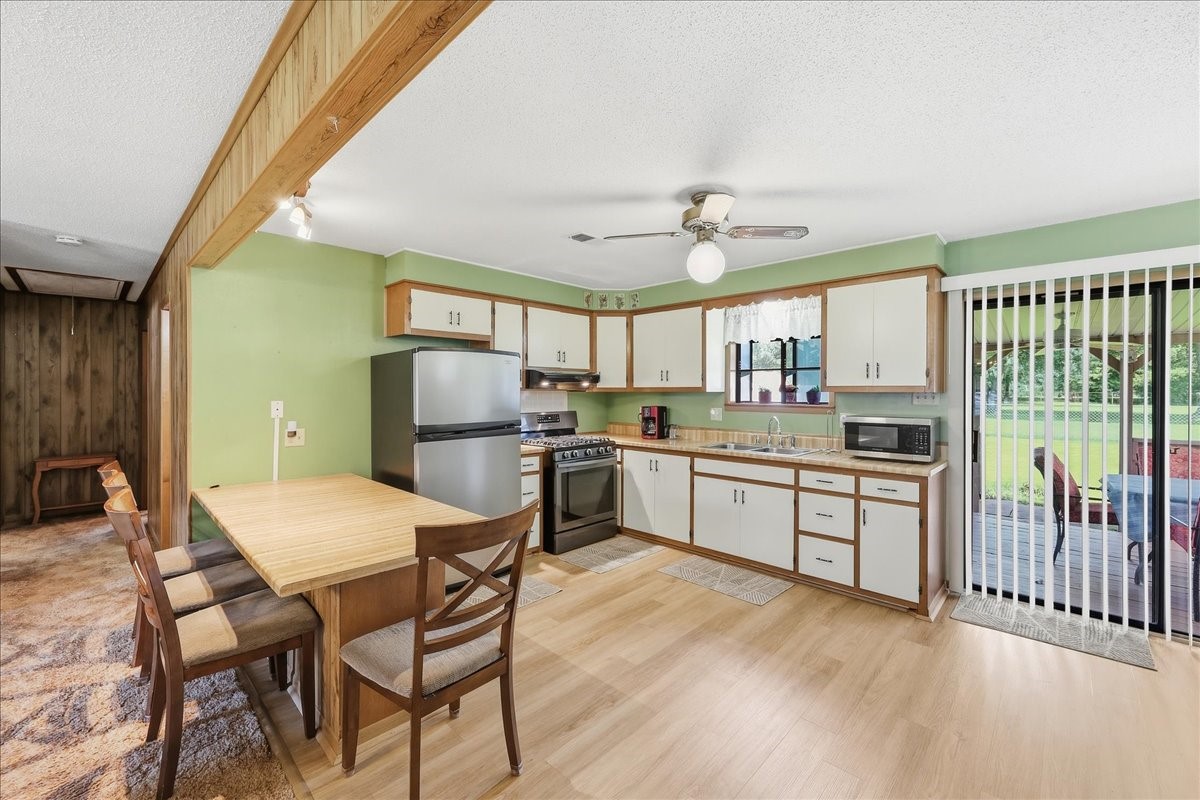 6354 Flint Avenue Property Photo 11