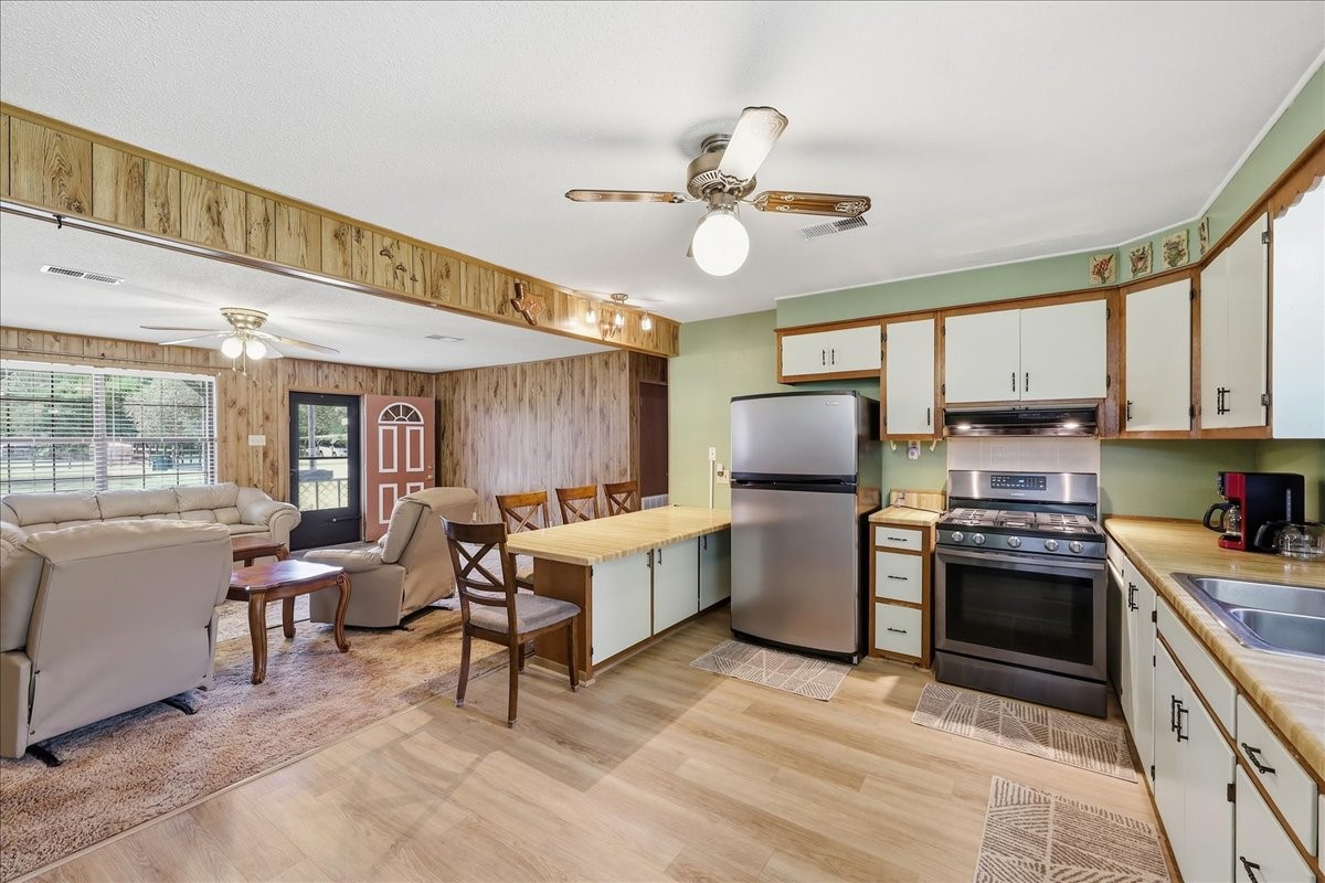 6354 Flint Avenue Property Photo 13