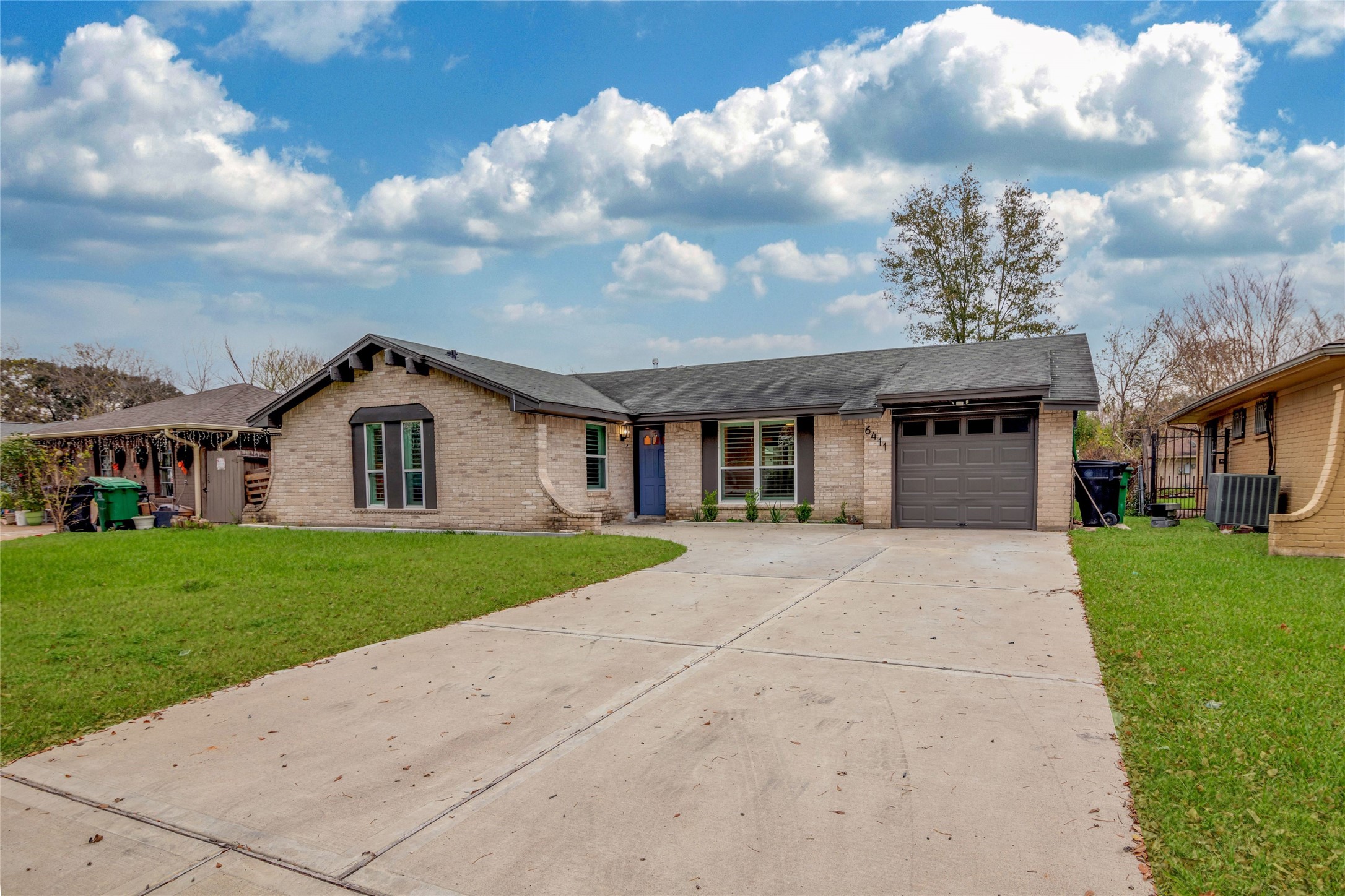 6411 French Chateau Drive Property Photo