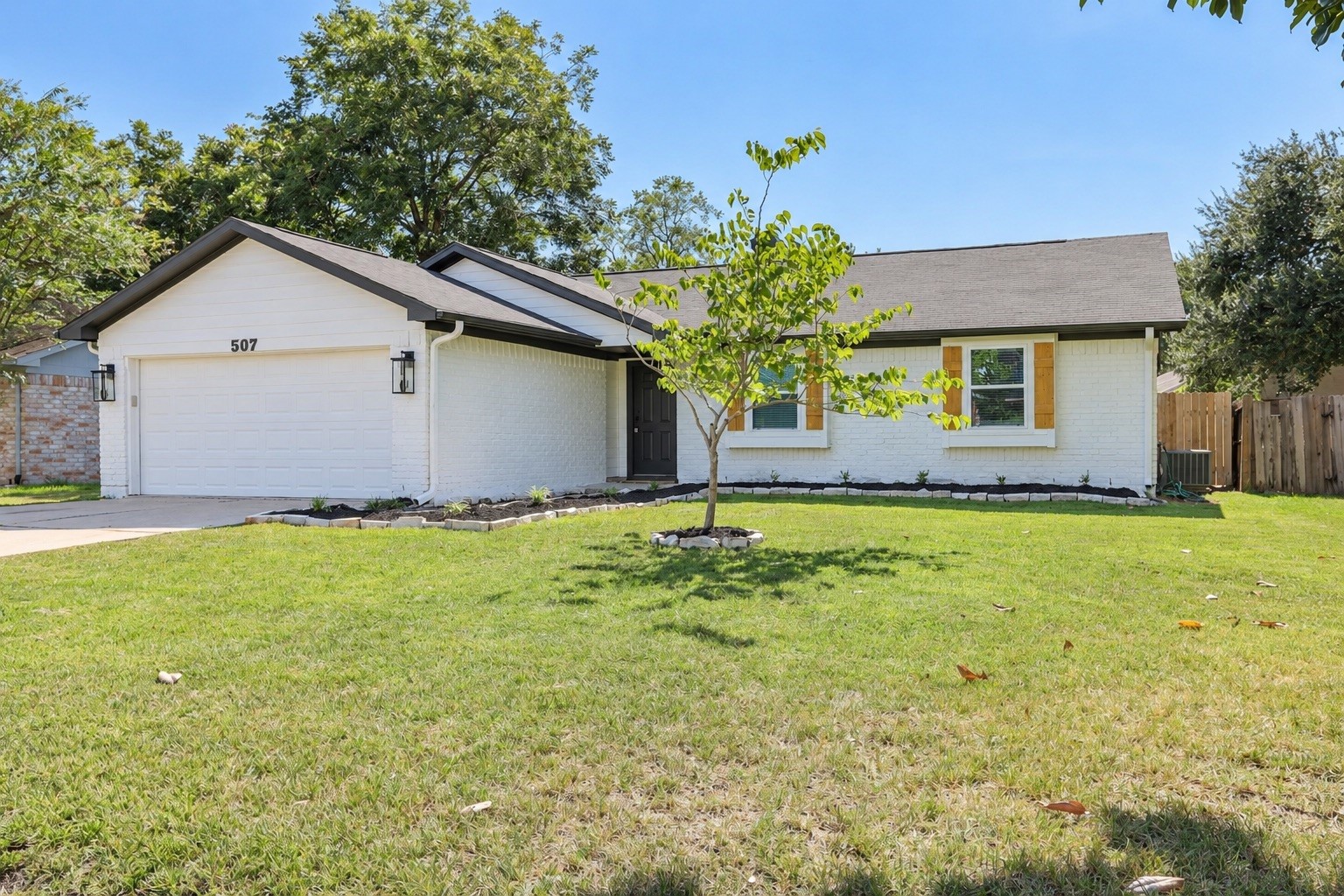 507 Land Grant Drive Property Photo 1