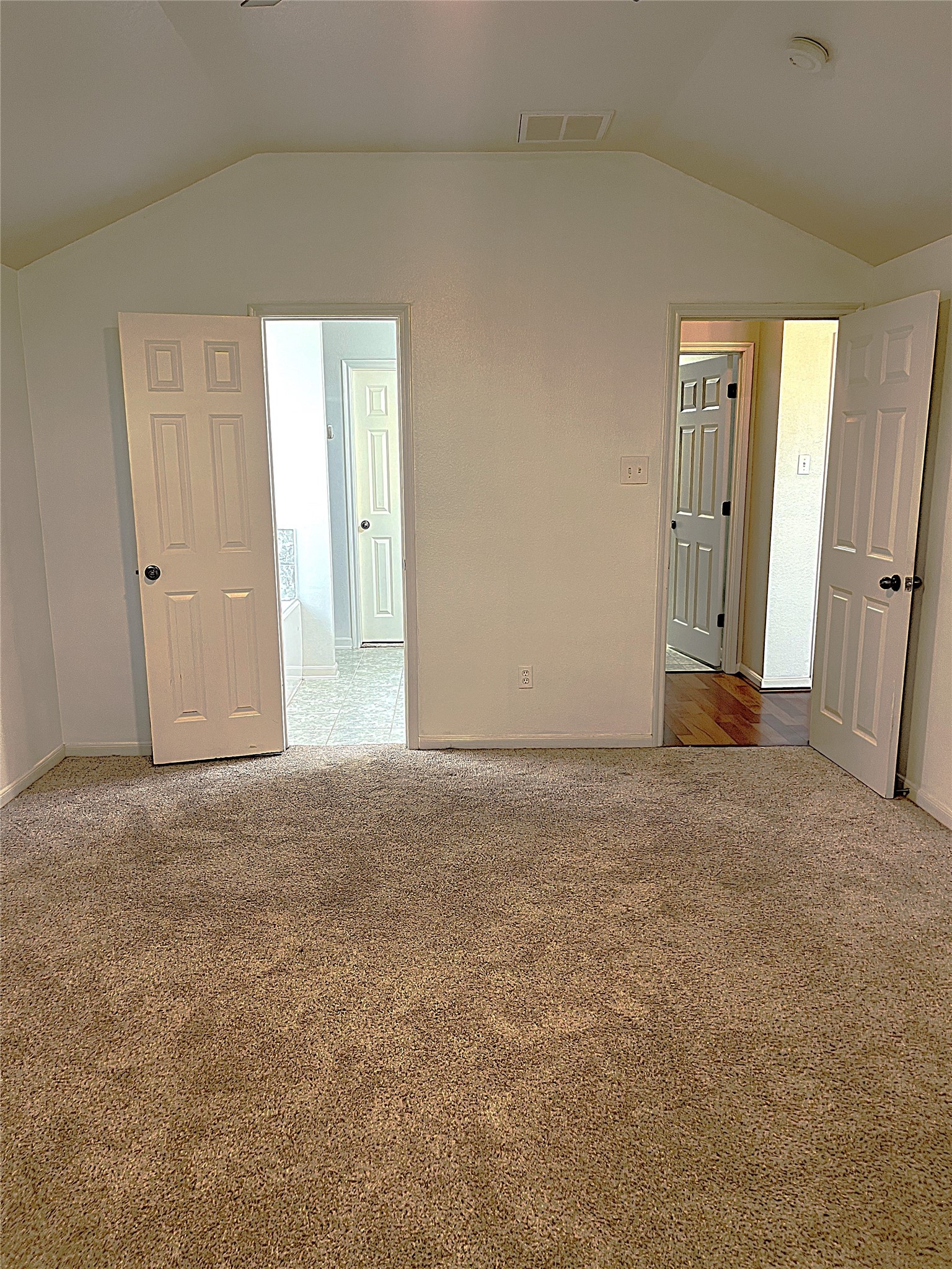 10634 Lyndon Meadows Drive Property Photo 14