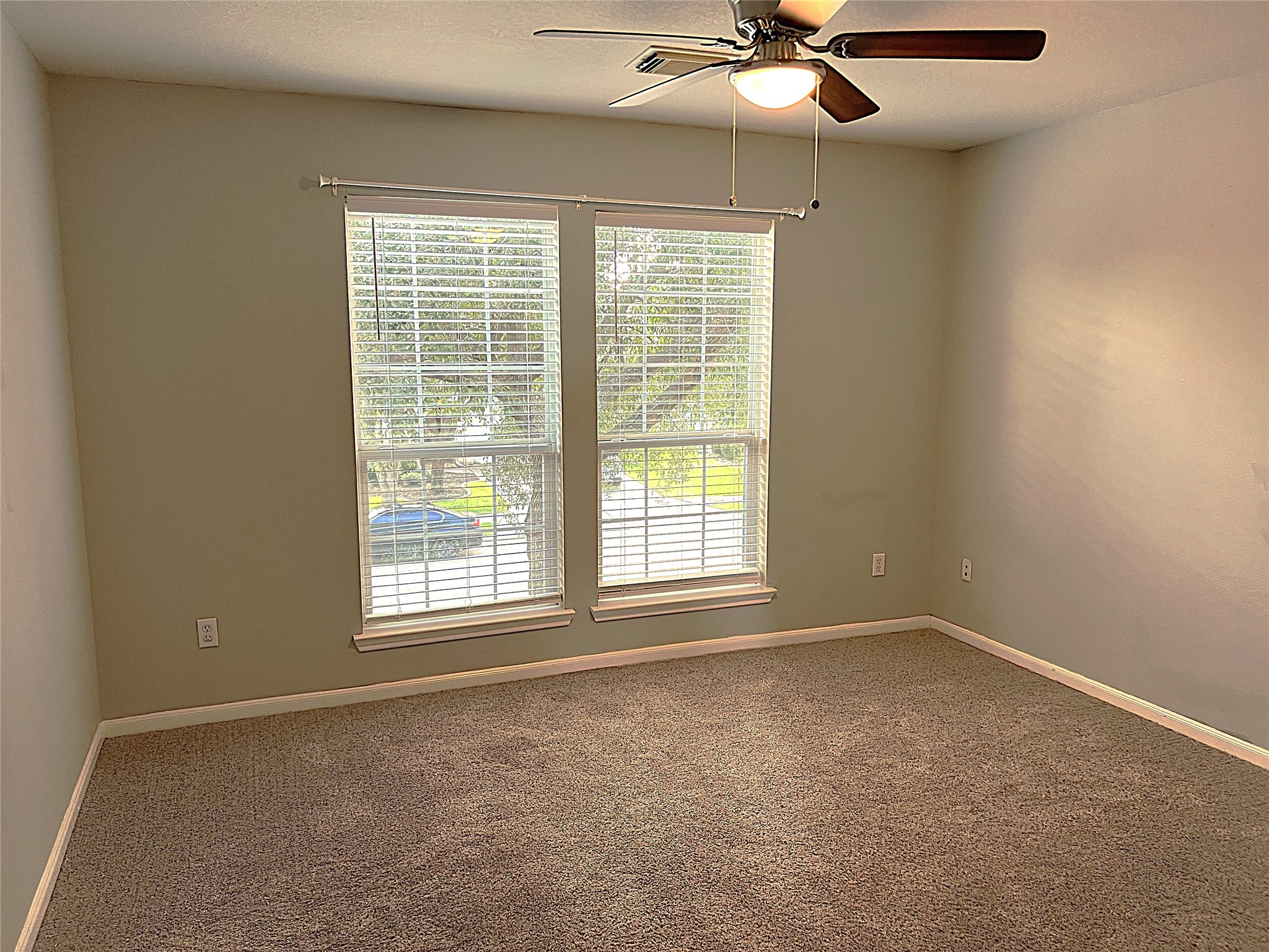 10634 Lyndon Meadows Drive Property Photo 28