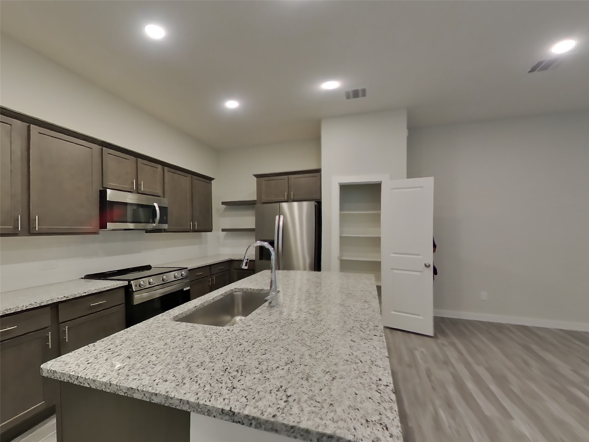 22624 Terrazzo Drive Property Photo 4