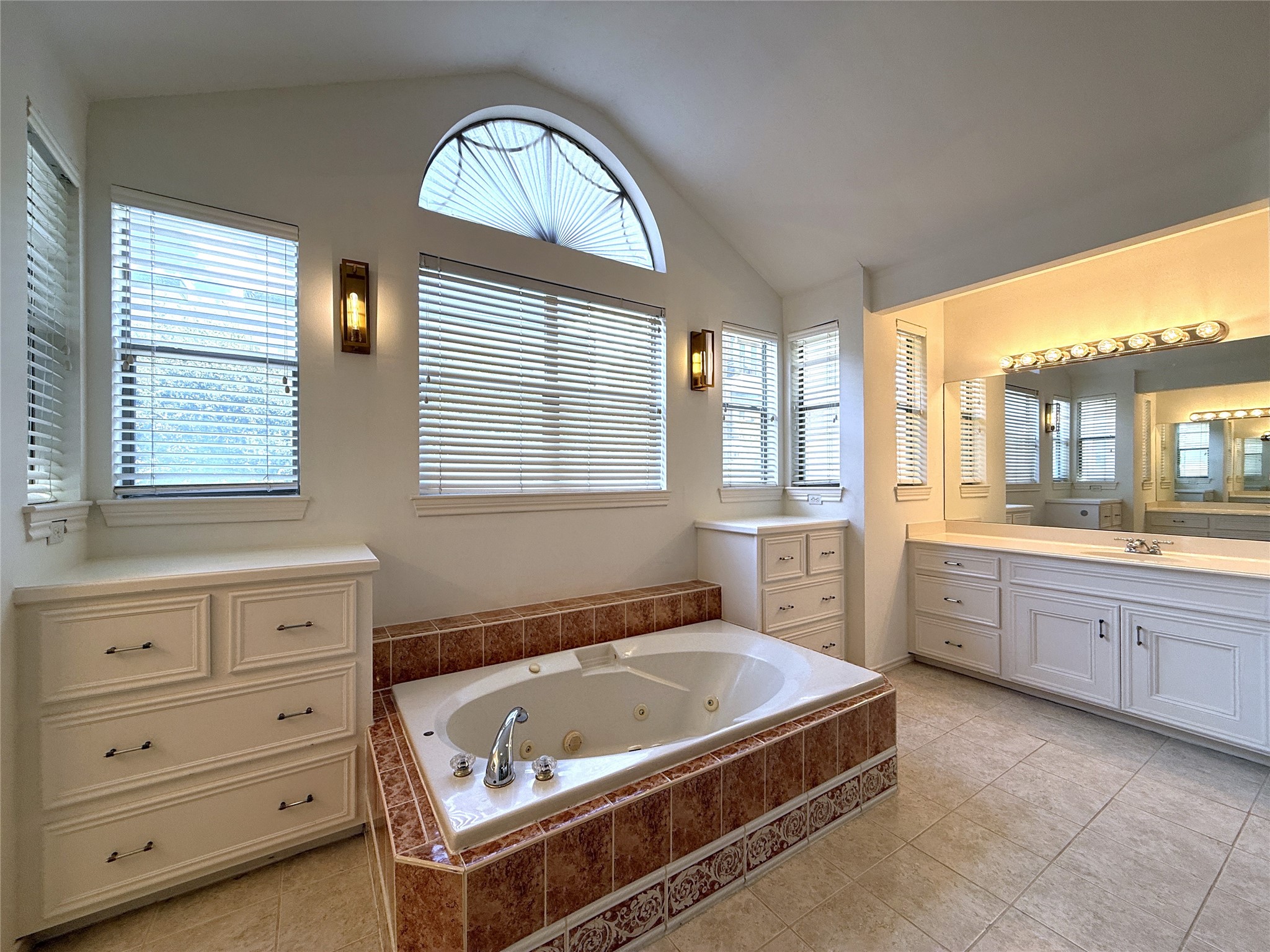 118 Detering Street Property Photo 16