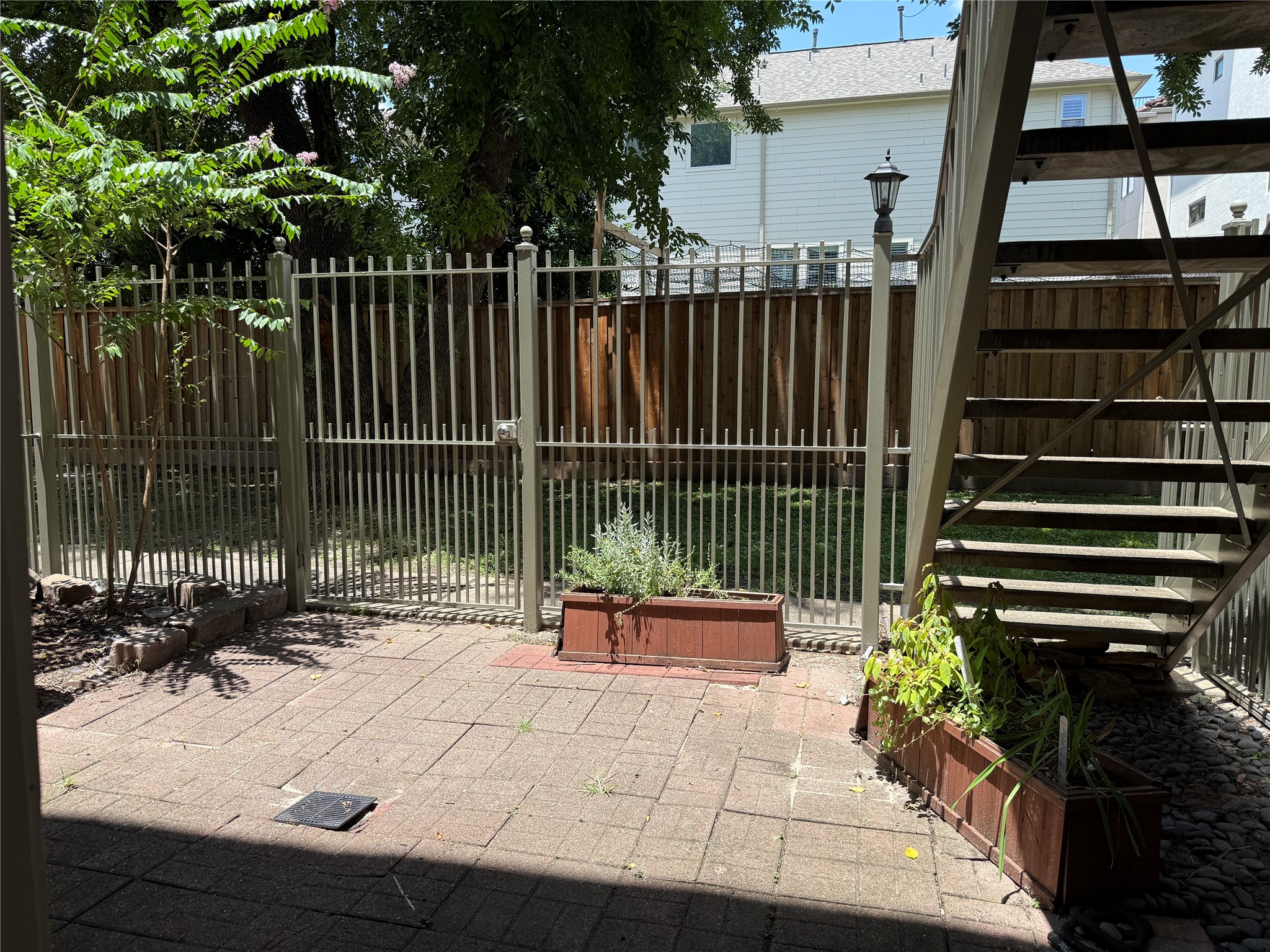 118 Detering Street Property Photo 20