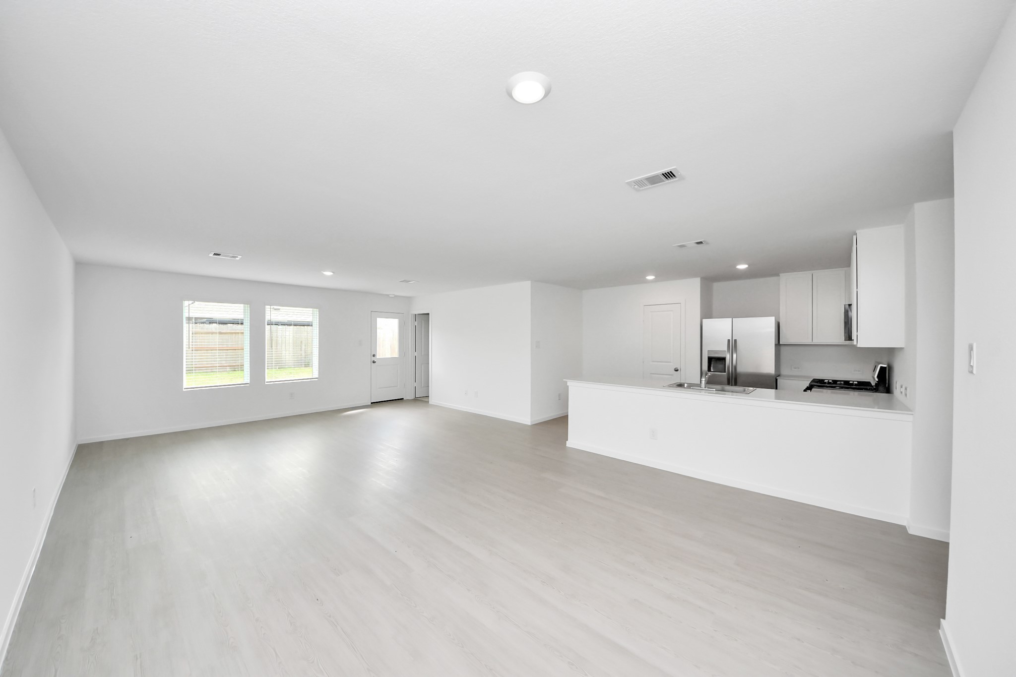 28918 Bison Haven Drive Property Photo 4