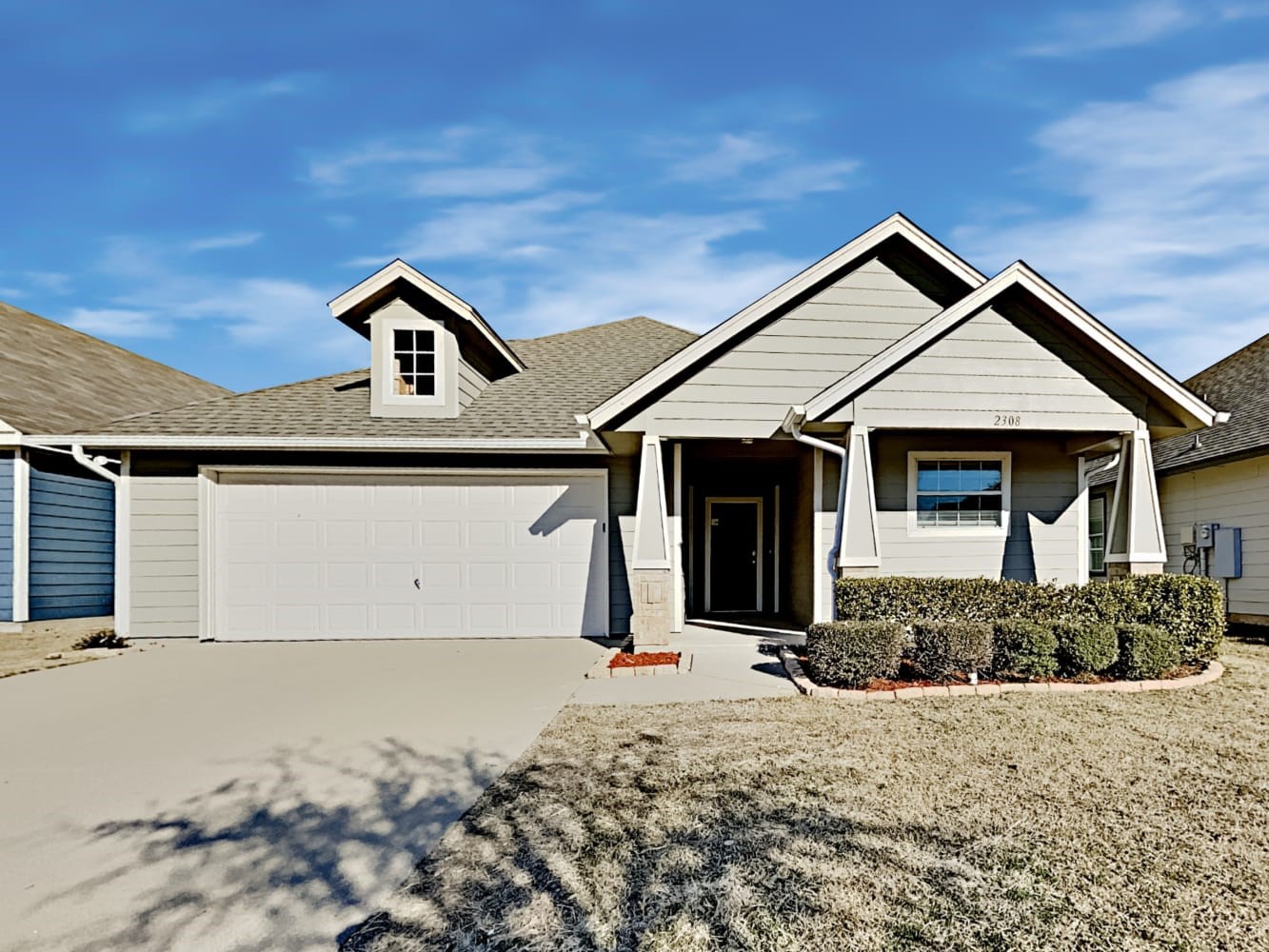 2308 Arrowhead Dr Property Photo 1