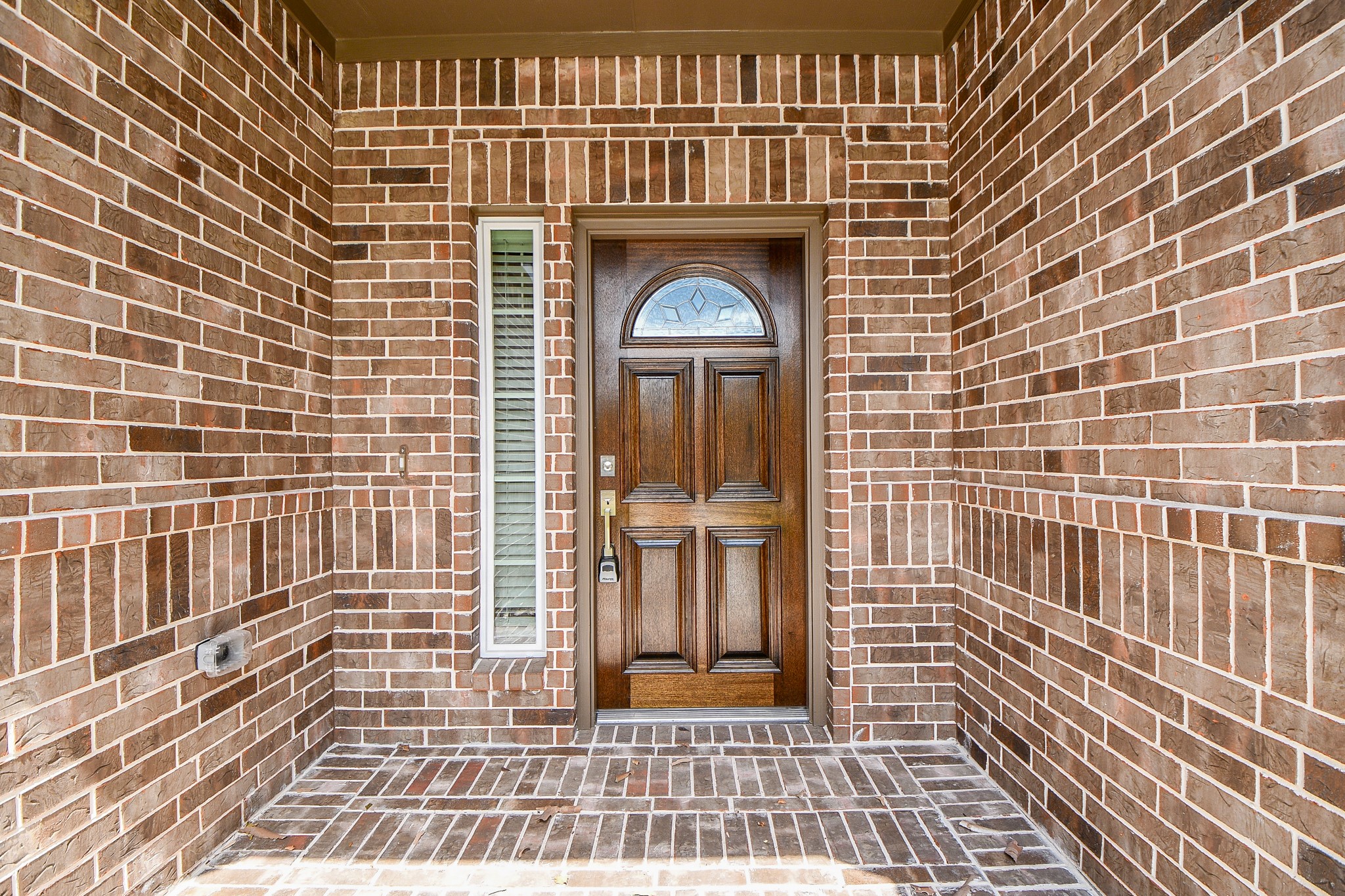 6710 Utah Street Property Photo 4