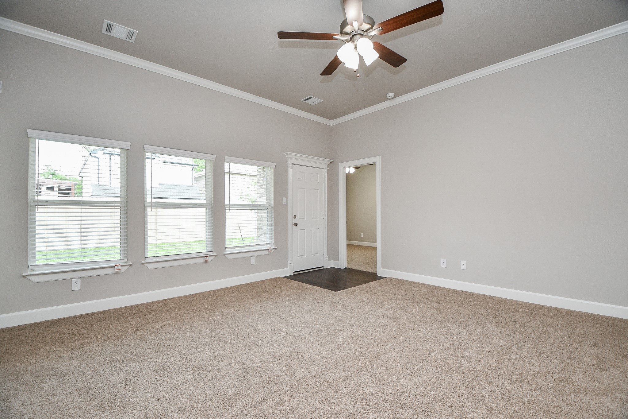 6710 Utah Street Property Photo 14