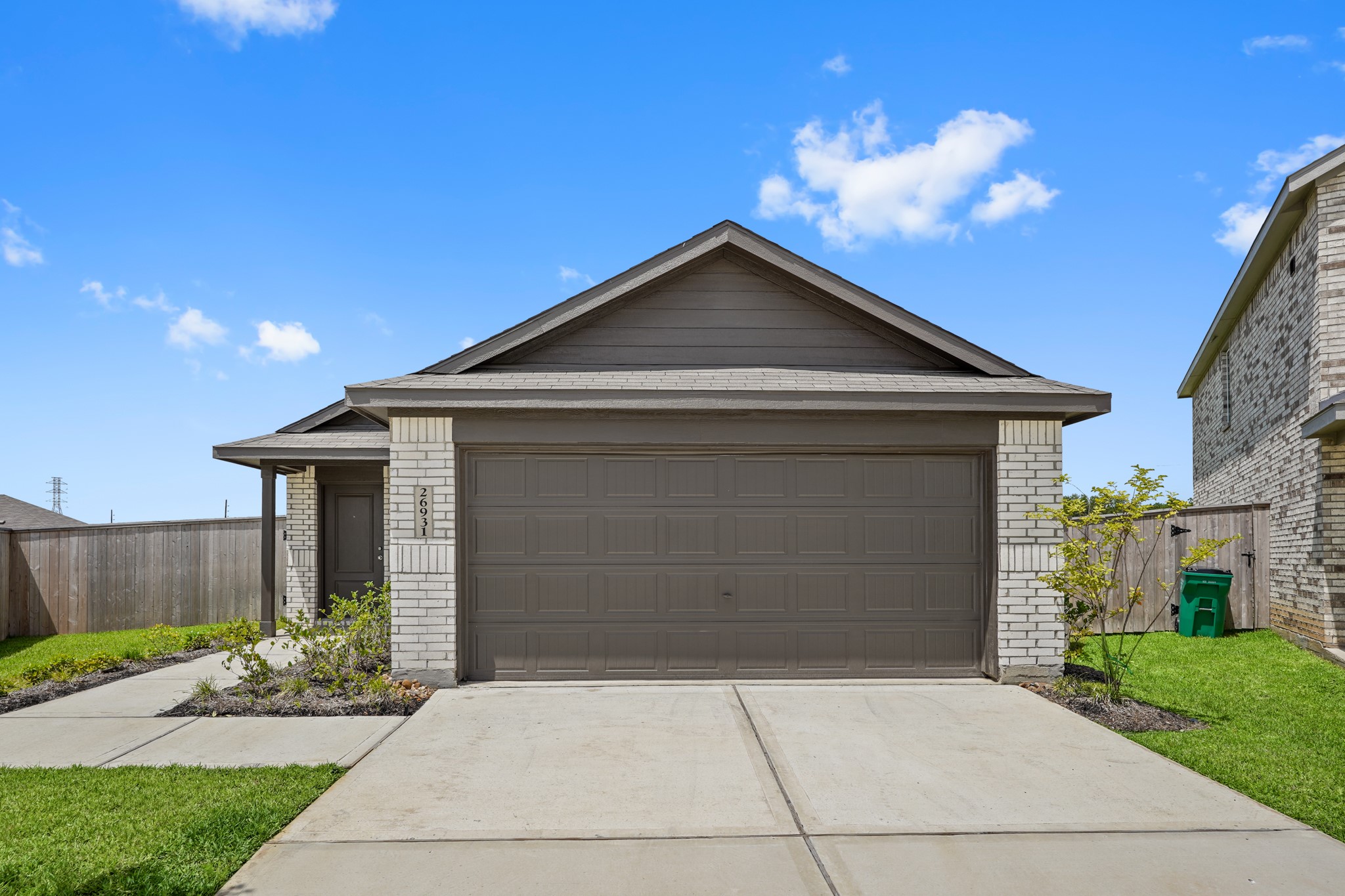 26931 Feather Reed Drive Property Photo 16