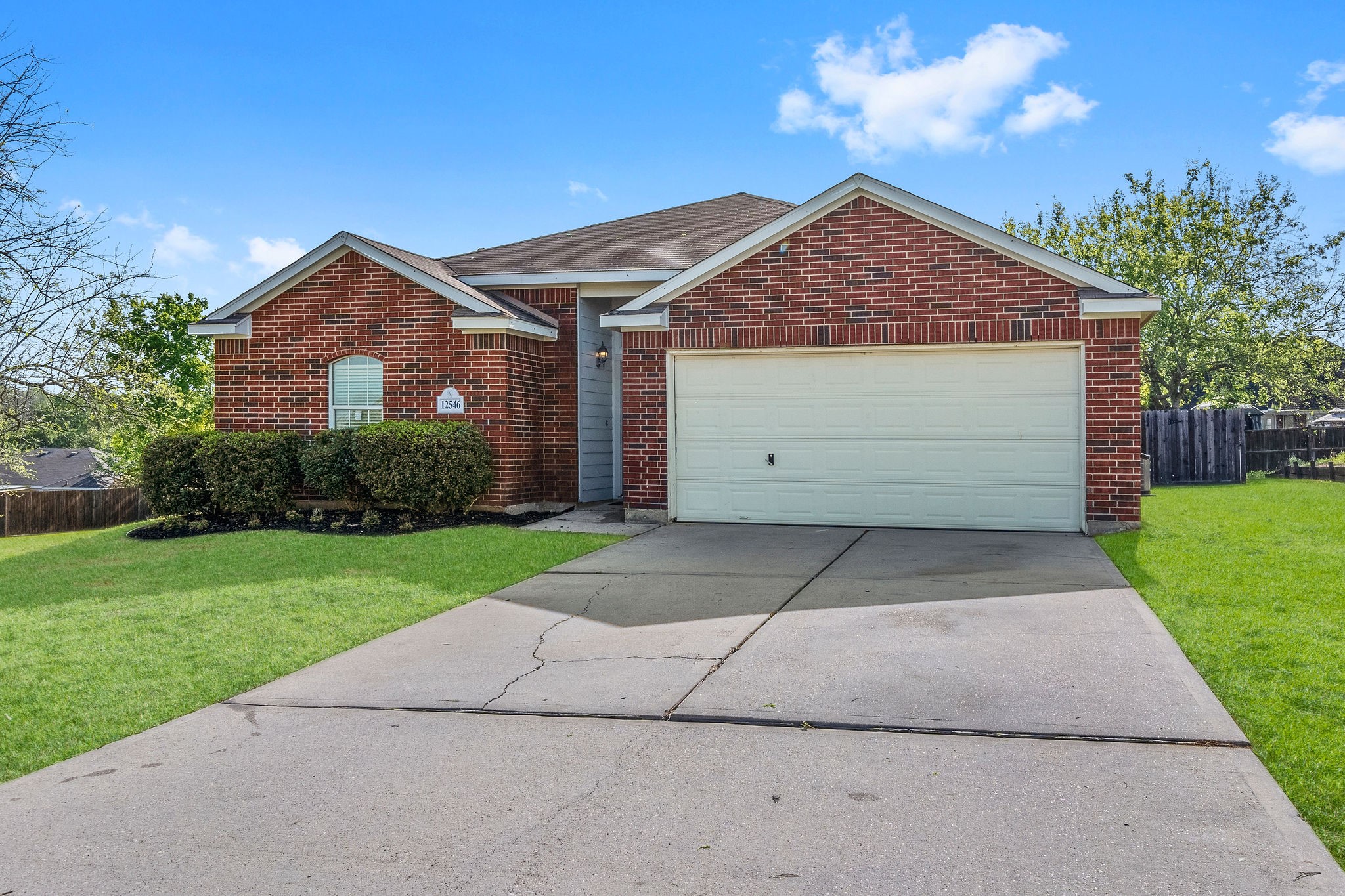 12546 Ridgecrest Drive Property Photo 1