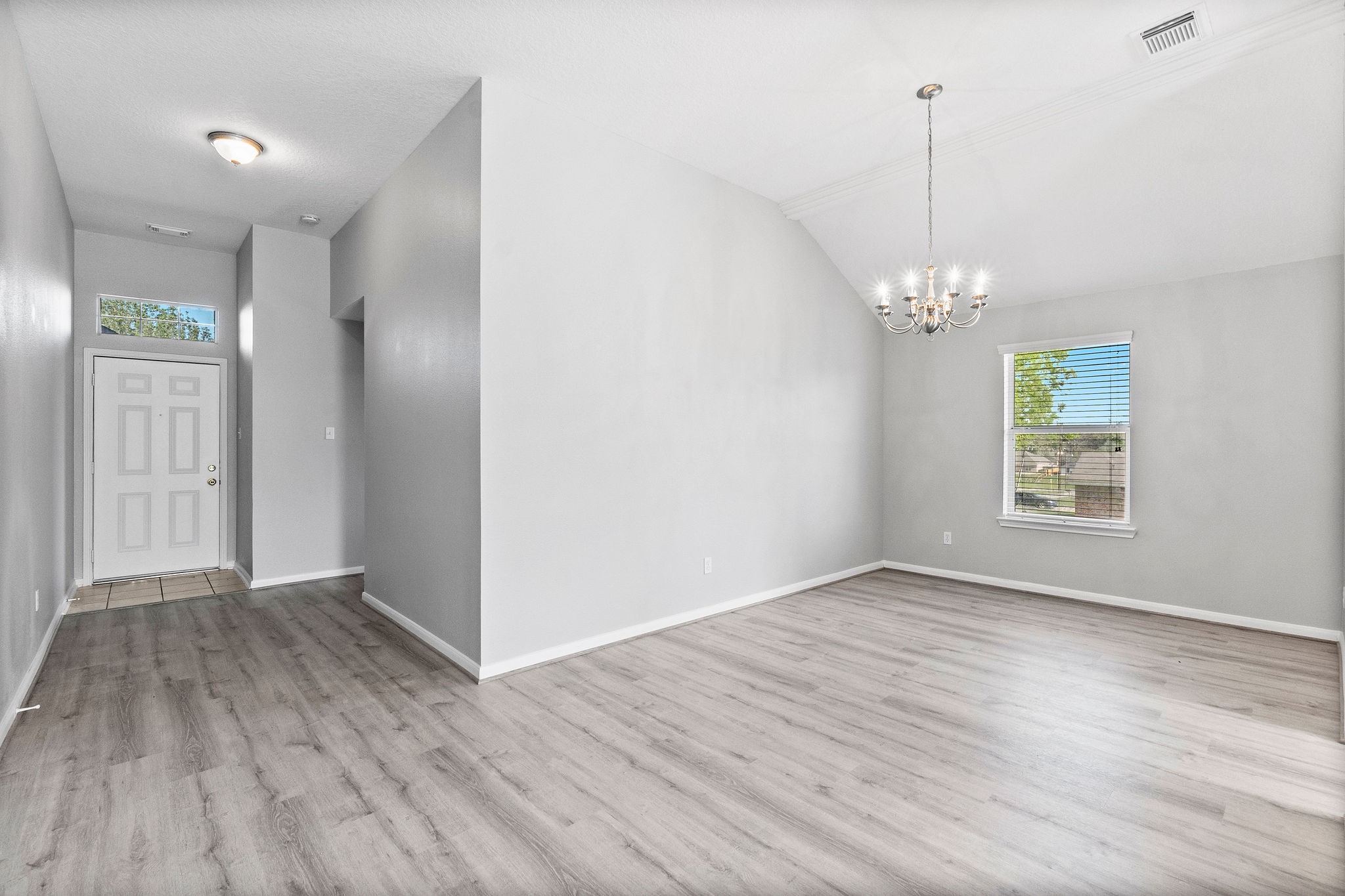 12546 Ridgecrest Drive Property Photo 10