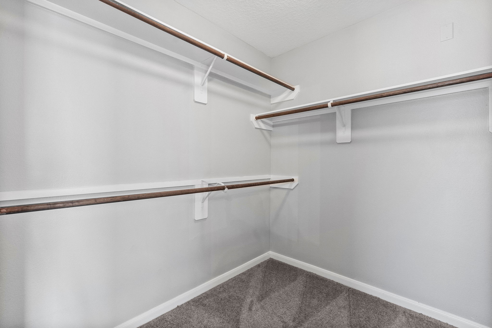 12546 Ridgecrest Drive Property Photo 27