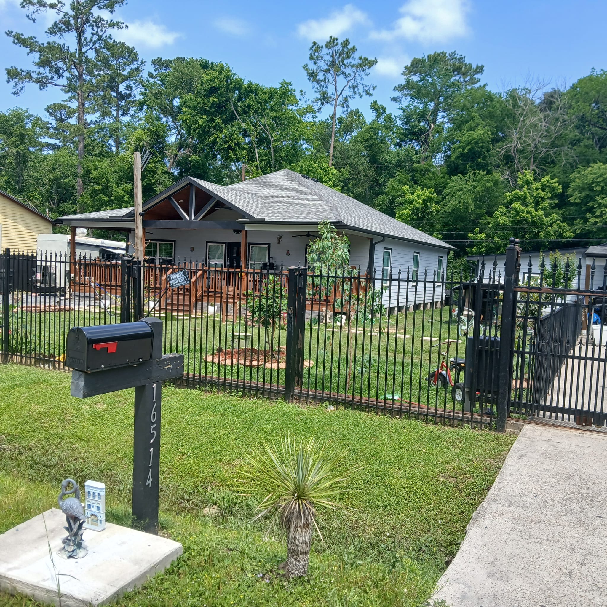 16514 Green Manor Dr Drive Property Photo