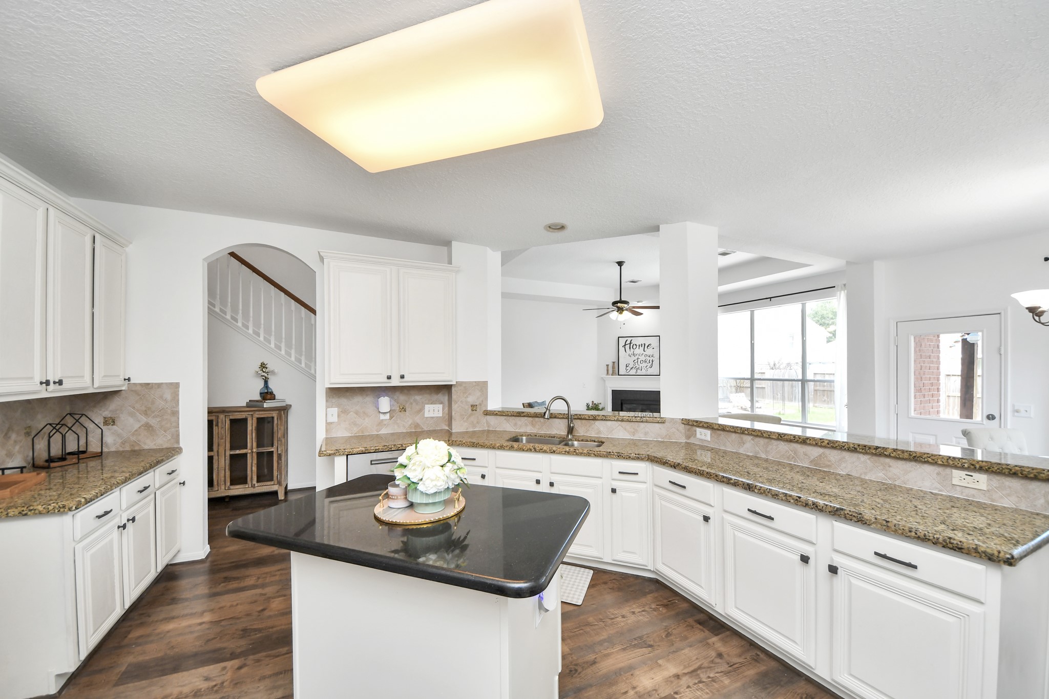 11102 Oak Mesa Court Property Photo 16