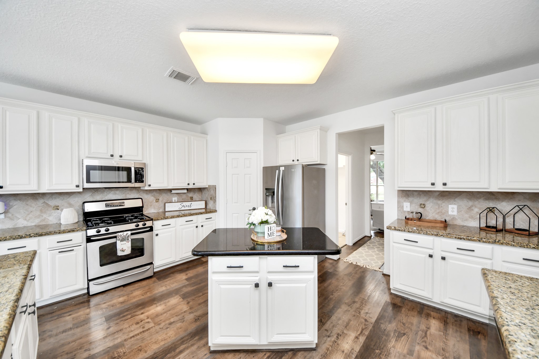 11102 Oak Mesa Court Property Photo 19