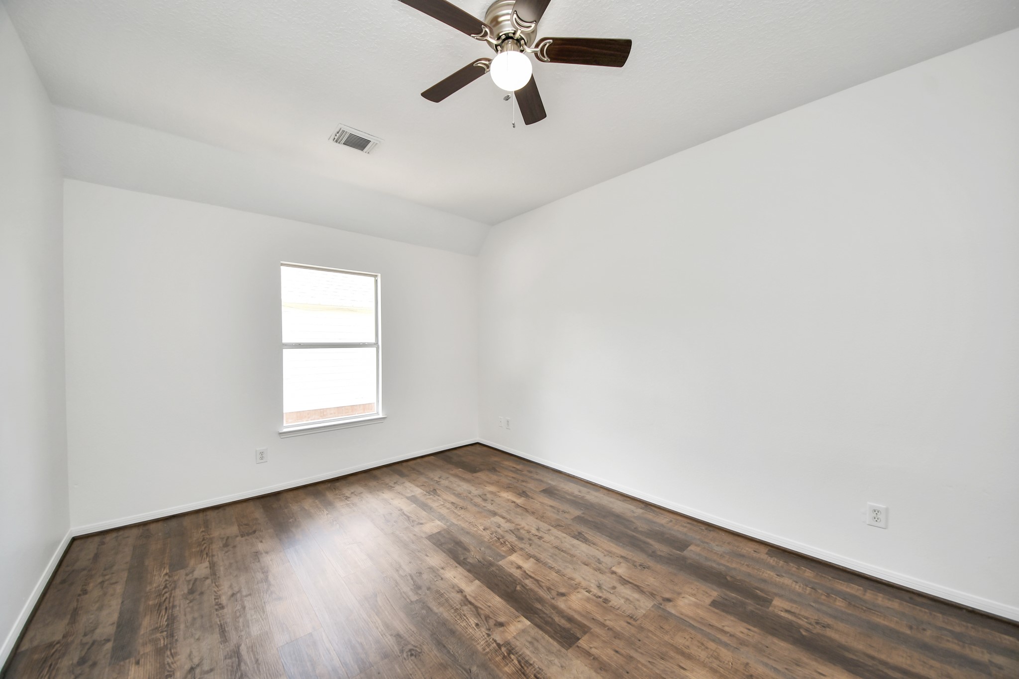 11102 Oak Mesa Court Property Photo 25