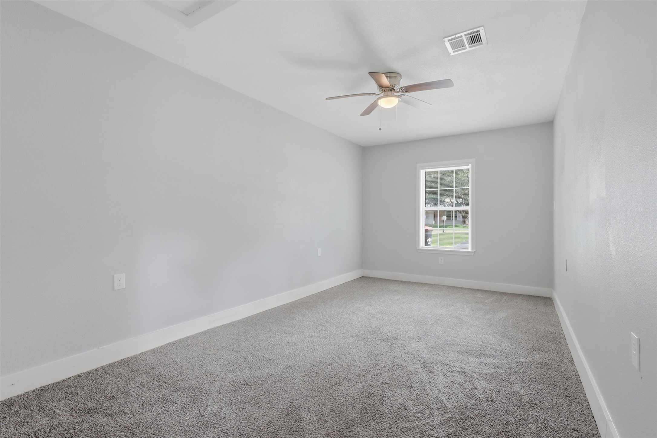 102 Tanglewood Street Property Photo 19