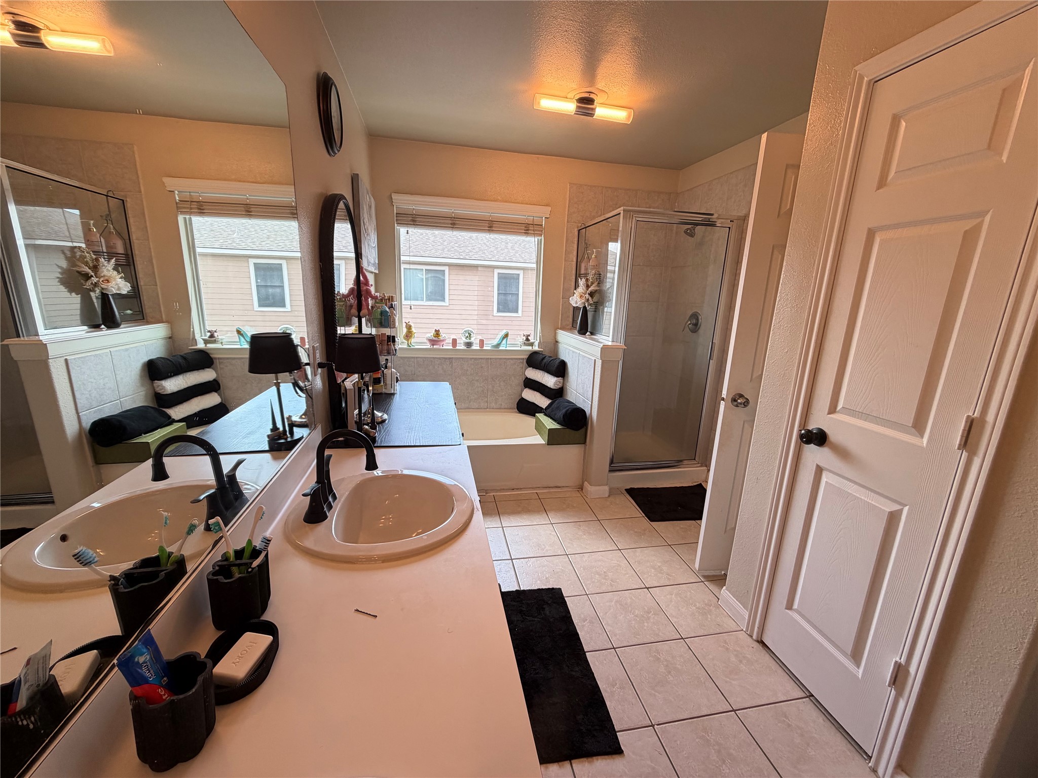6026 Yorkglen Manor Lane Property Photo 15