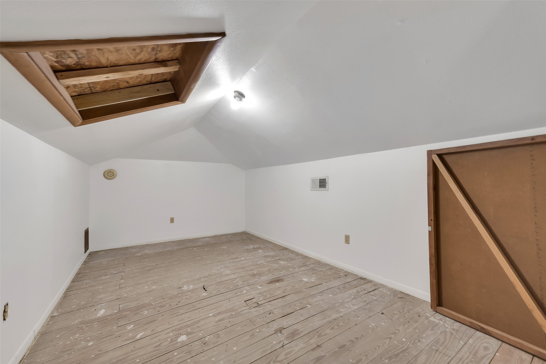 1617 Wavecrest Lane Property Photo 39