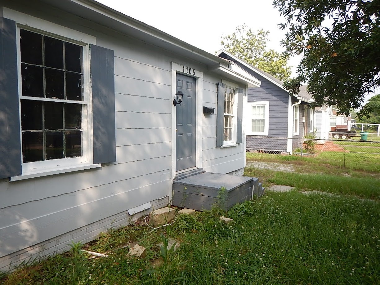 1105 18th Street Property Photo 4