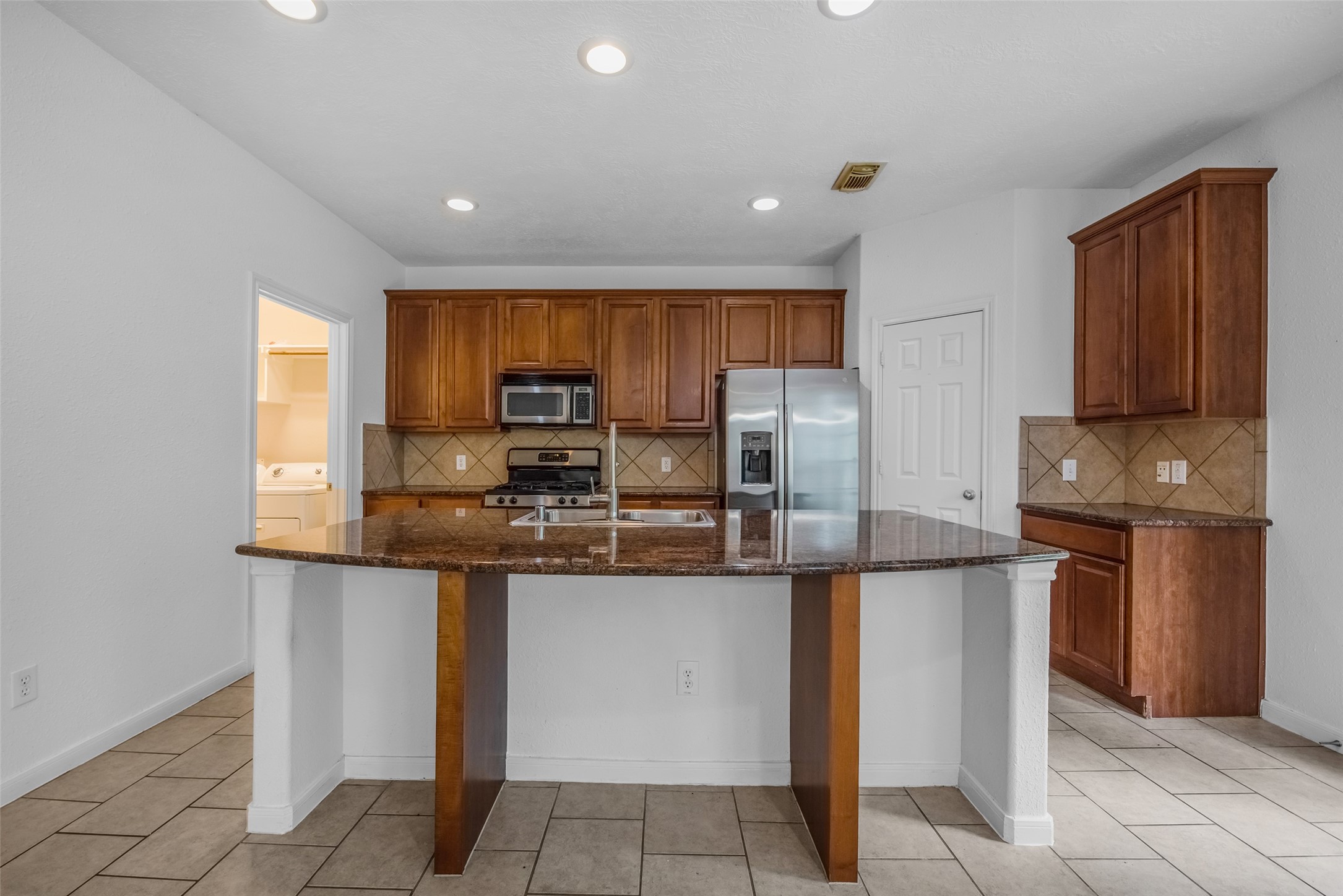 75 N Spinning Wheel Circle Property Photo 13
