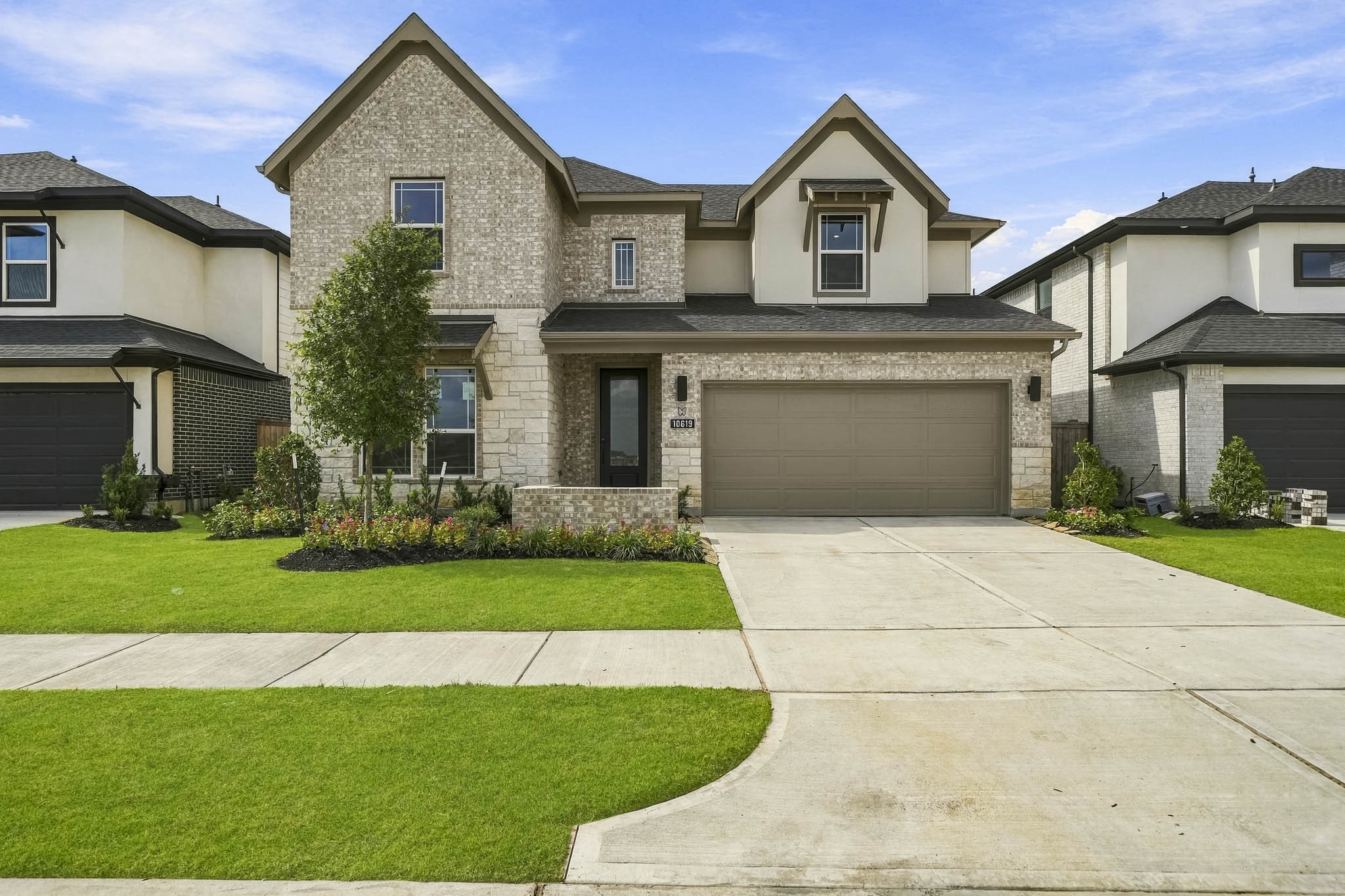 10619 Swamp Bay Drive Property Photo 1