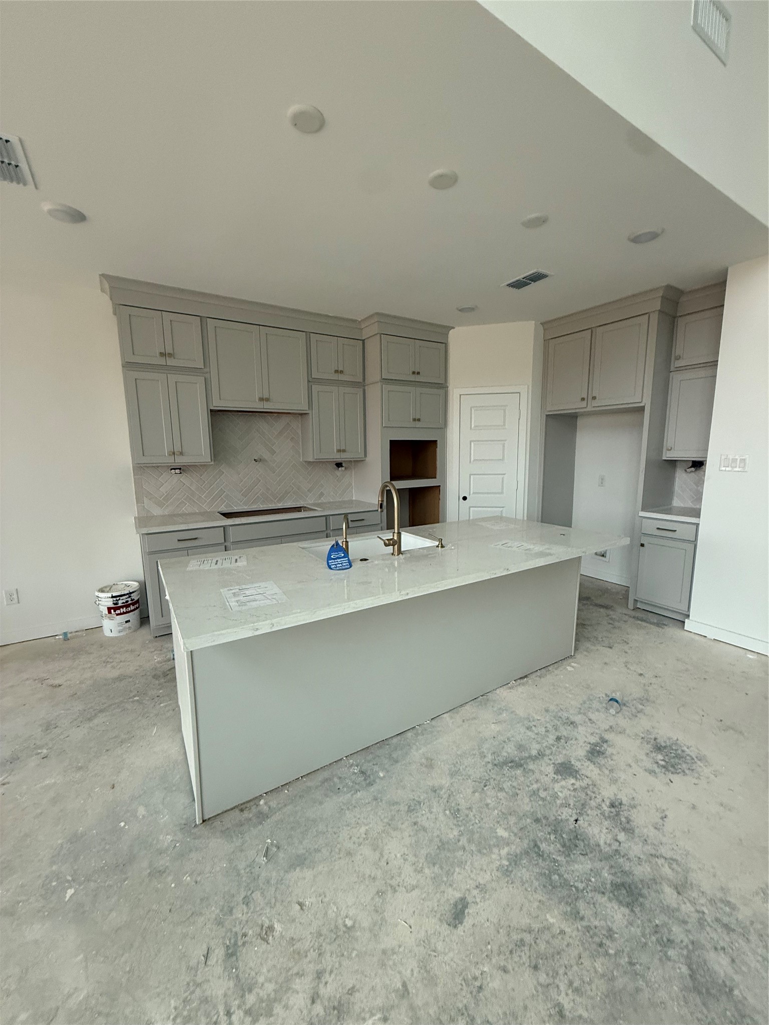 10619 Swamp Bay Drive Property Photo 6