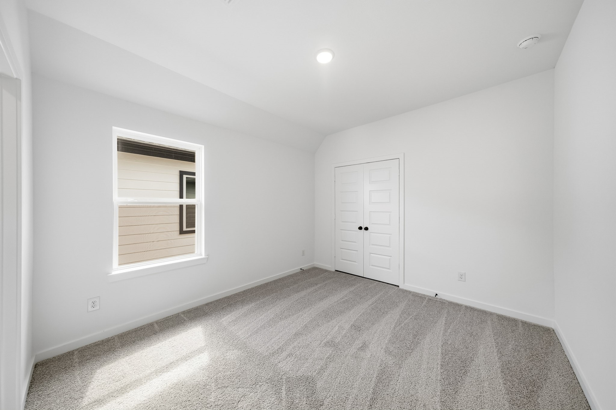 10619 Swamp Bay Drive Property Photo 14