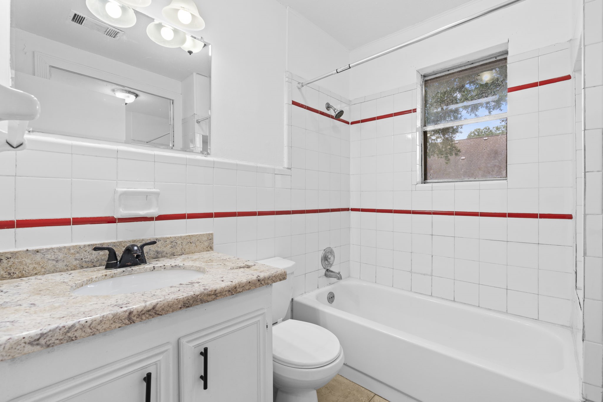 10102 Valley Breeze Drive Property Photo 22