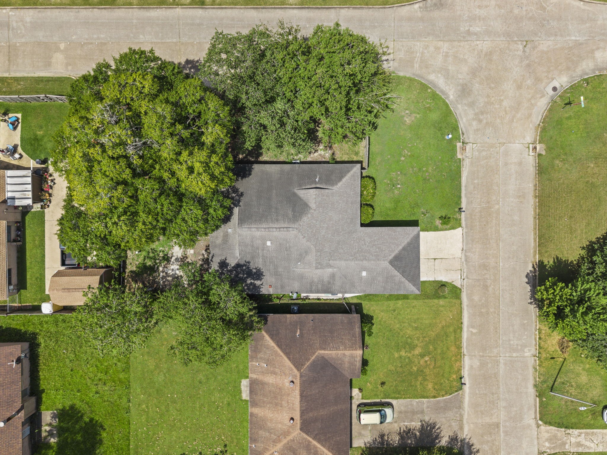 10102 Valley Breeze Drive Property Photo 30