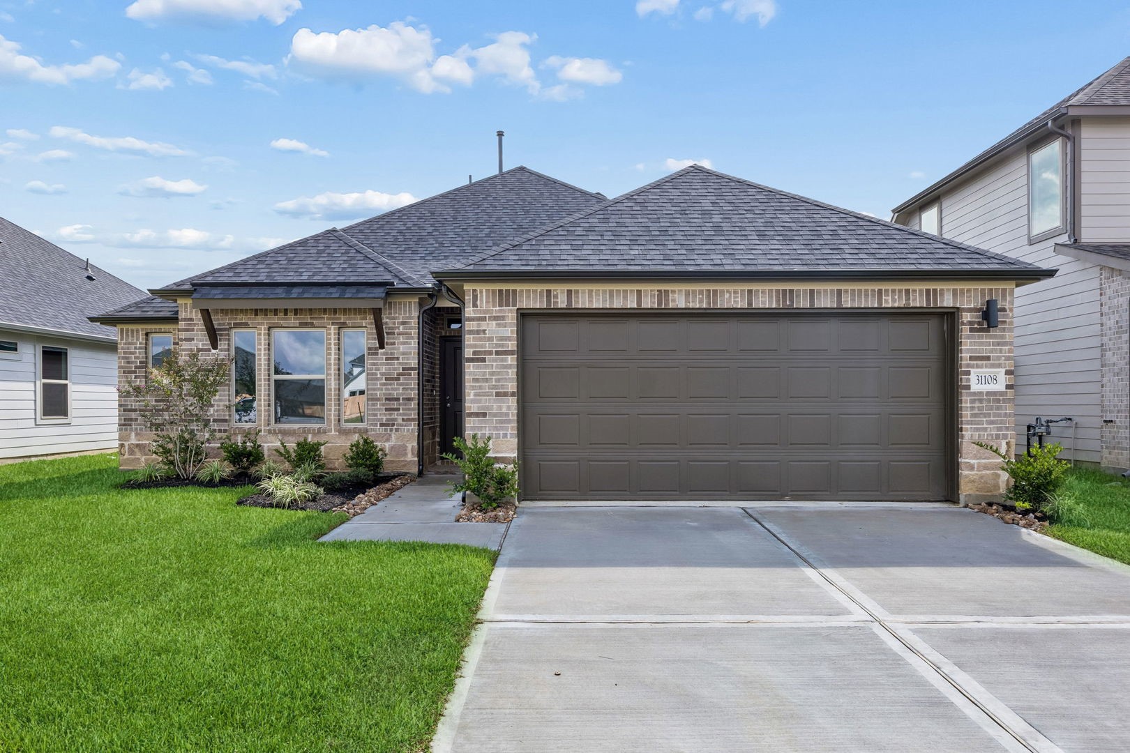 31108 Rena Coast Drive Property Photo 1