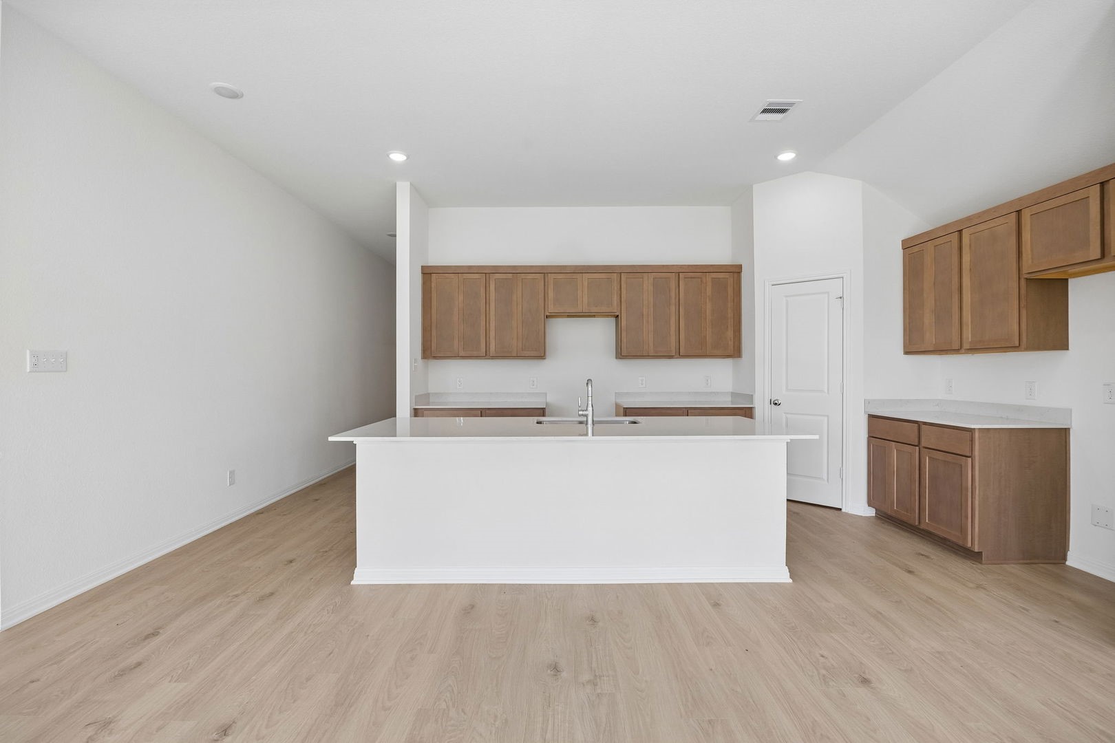 31108 Rena Coast Drive Property Photo 10