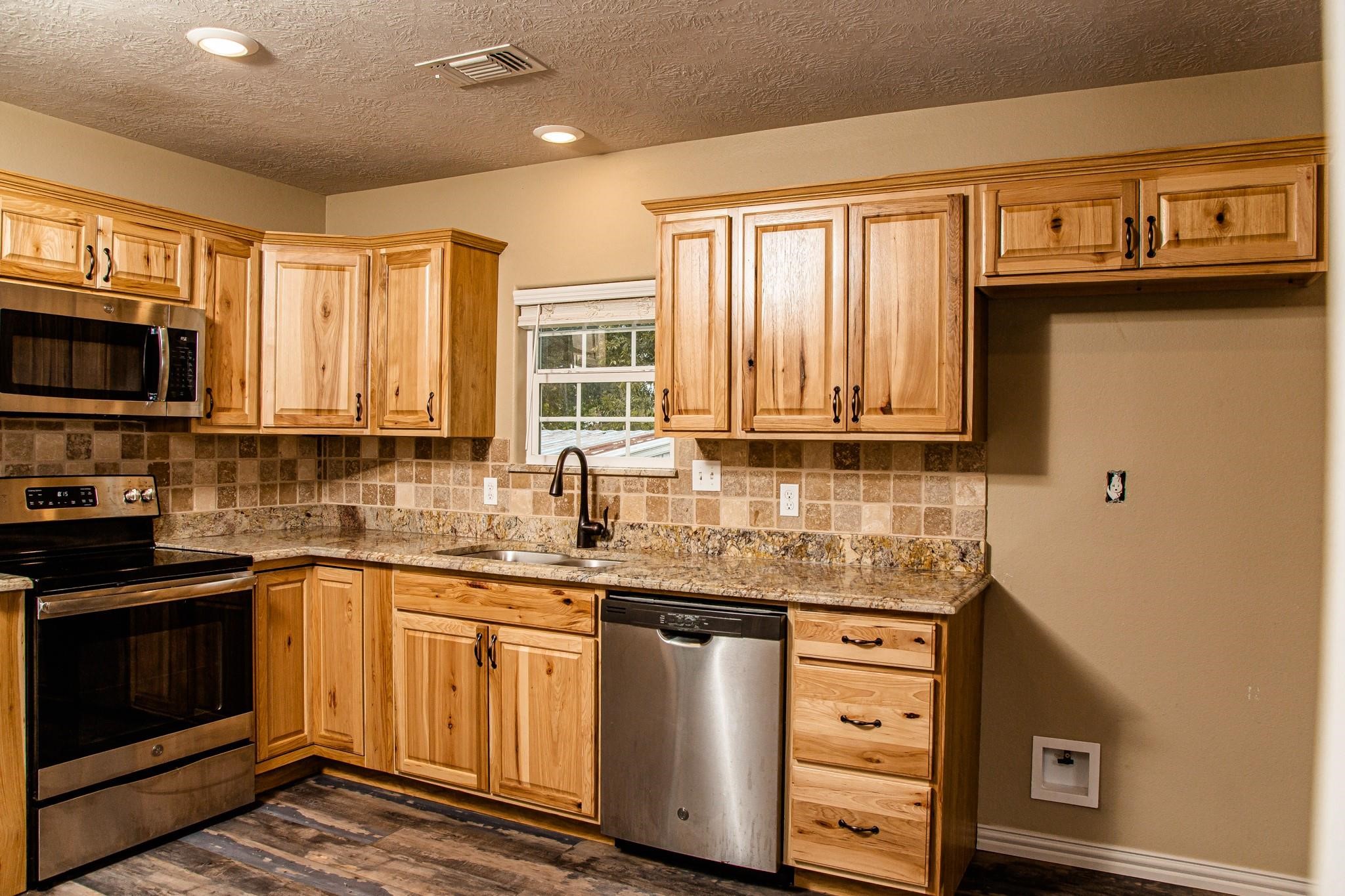 208 Joseph Street Property Photo 6