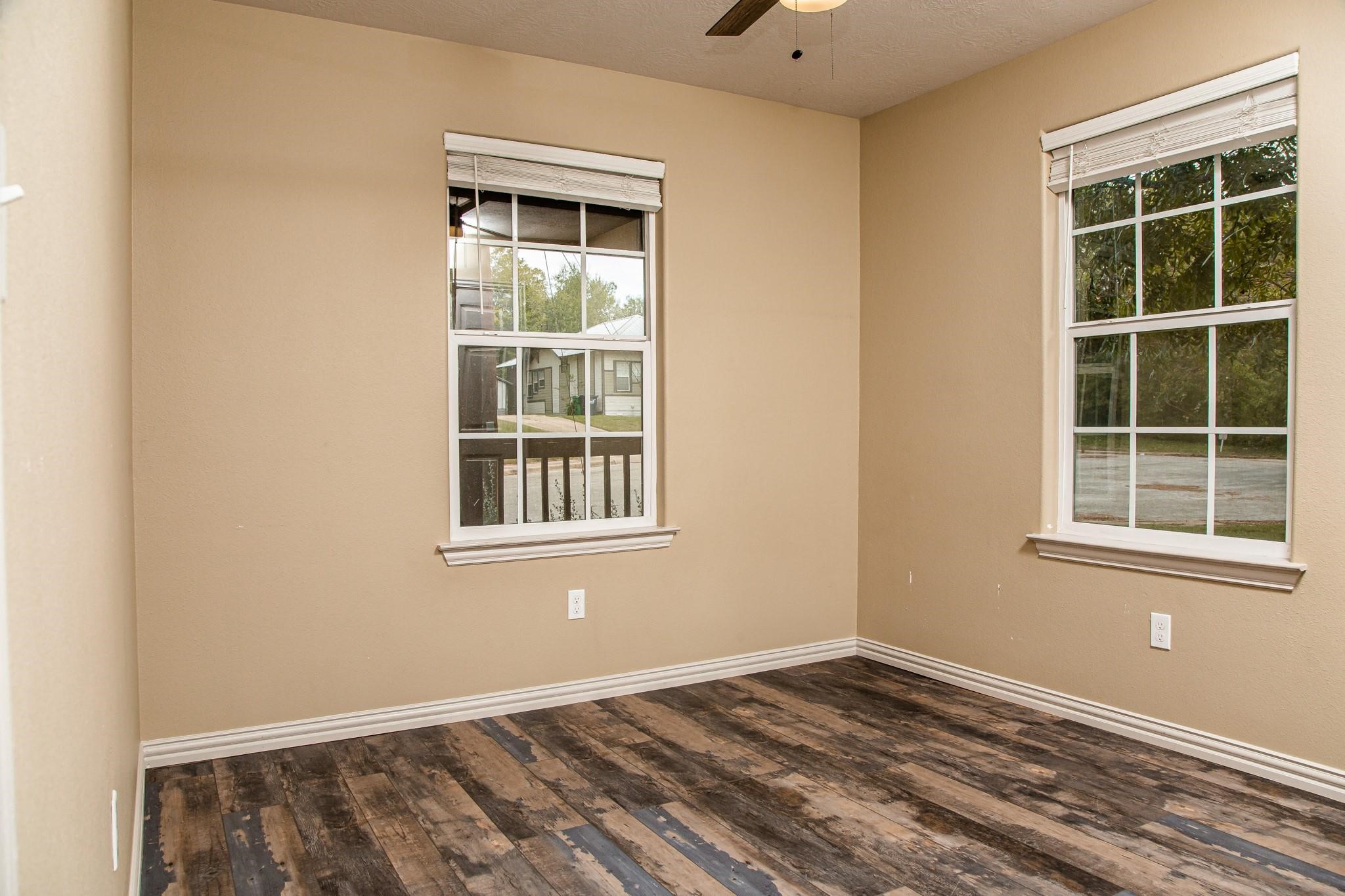 208 Joseph Street Property Photo 8