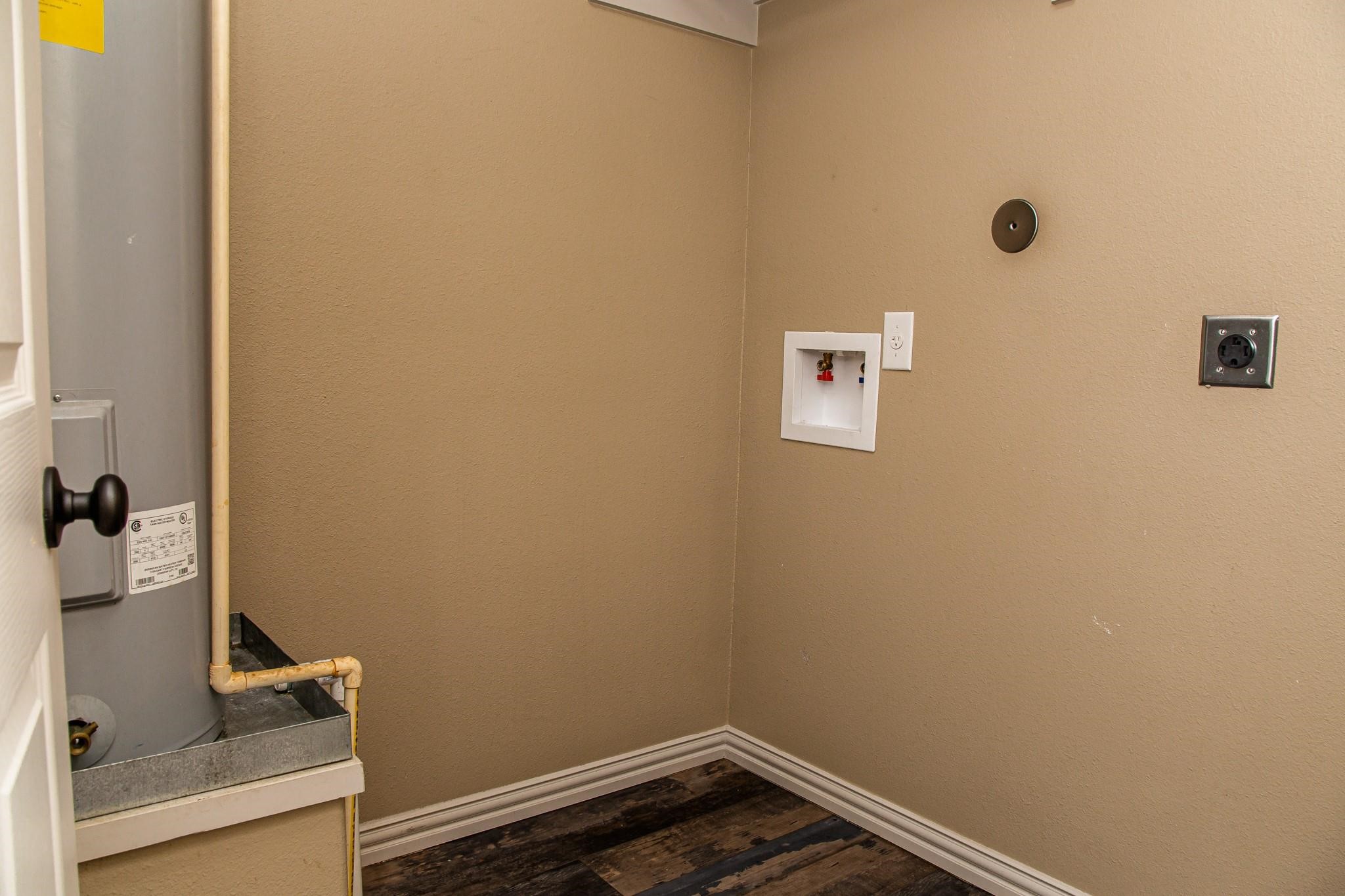 208 Joseph Street Property Photo 12