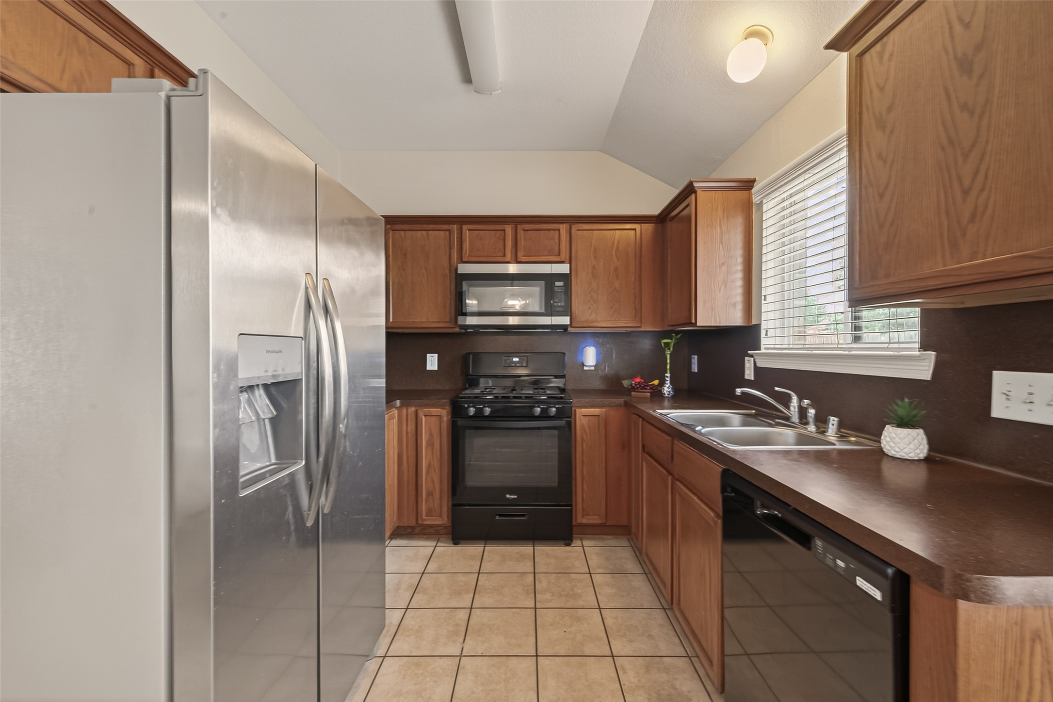 19410 Cypress Rose Court Property Photo 11
