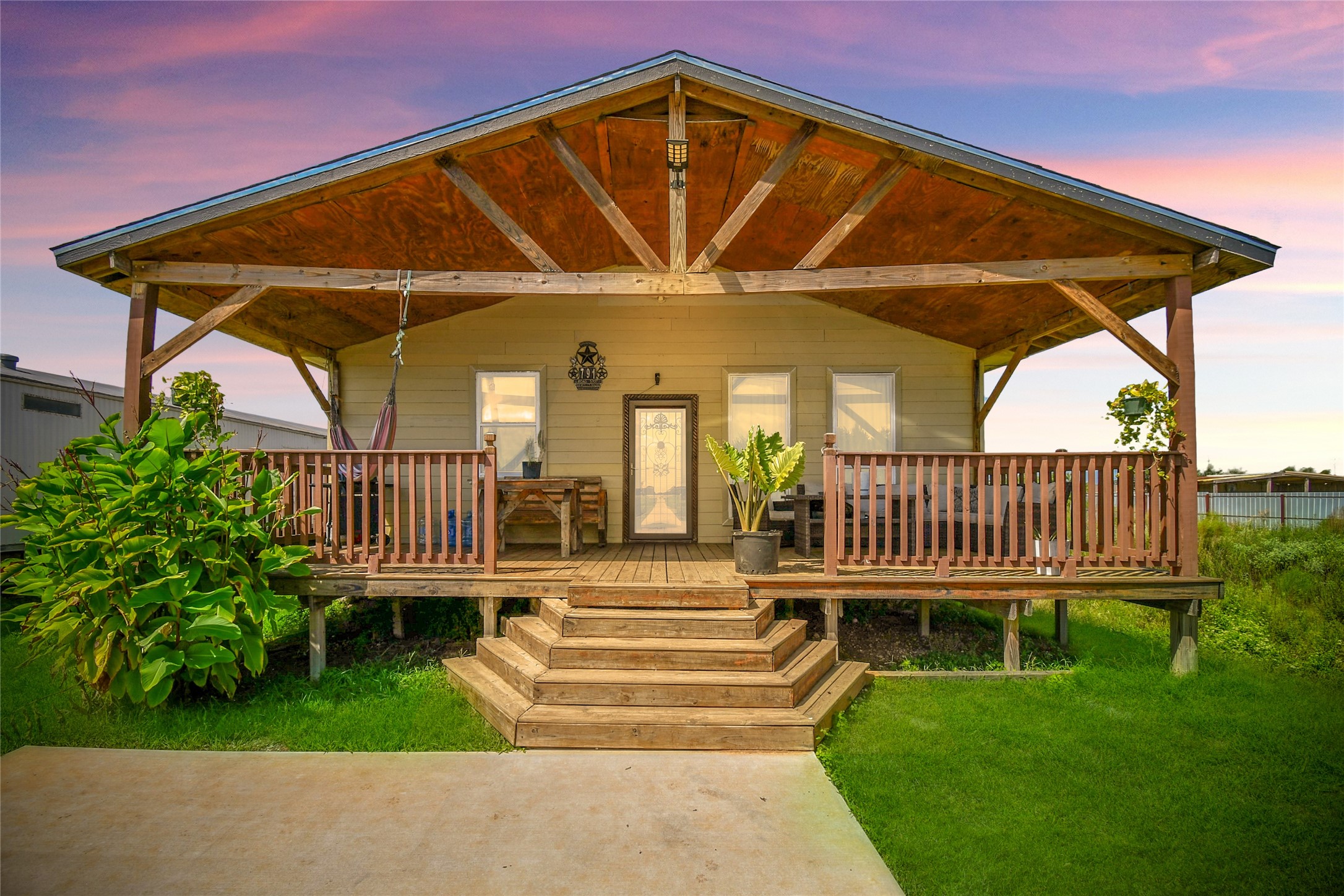 791 Road 5707 Property Photo 1