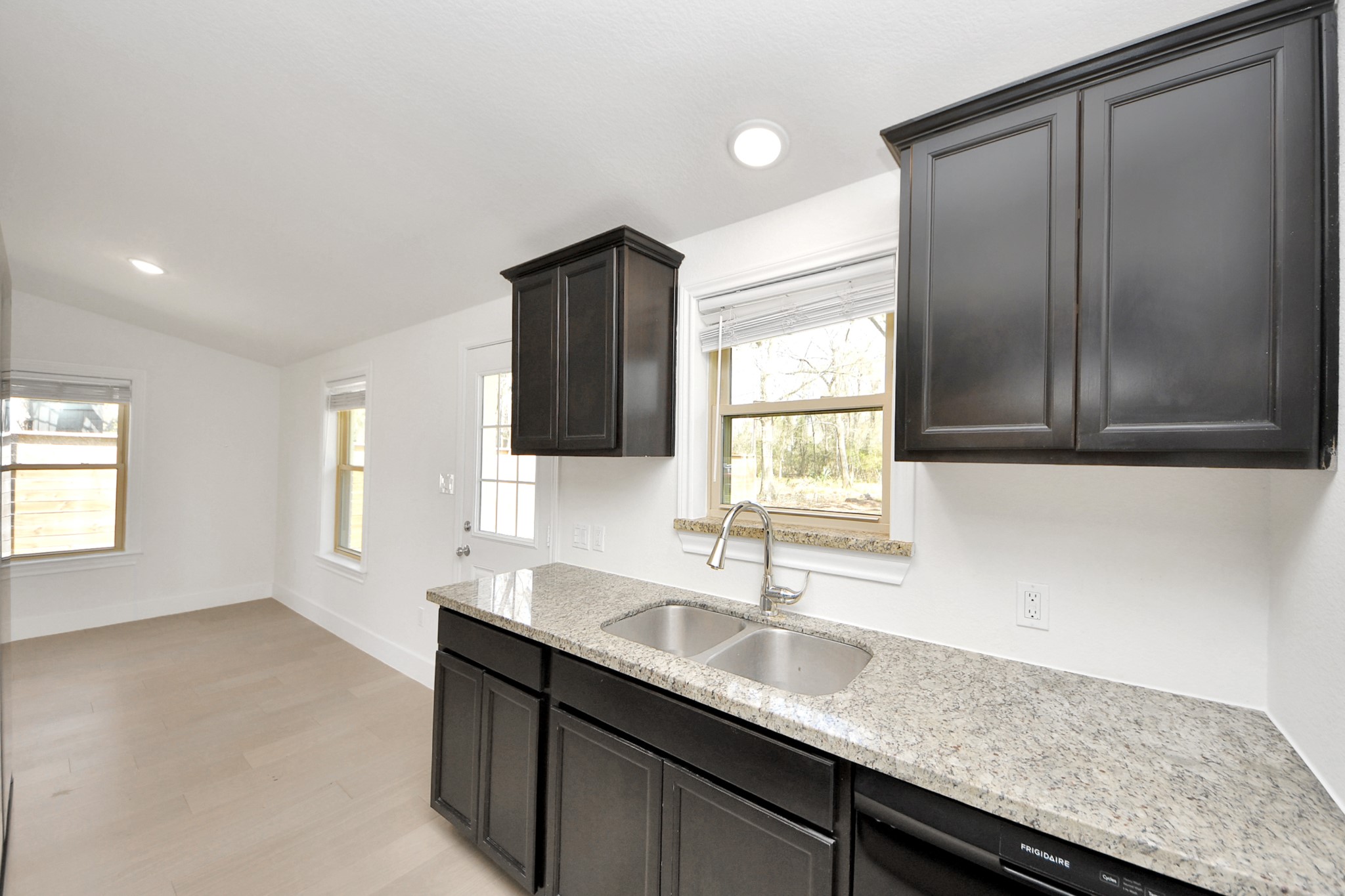 10804 Longleaf Drive Property Photo 20