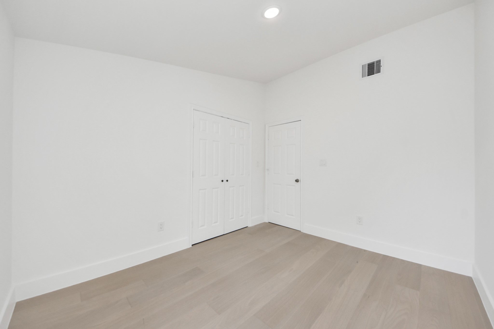 10804 Longleaf Drive Property Photo 23