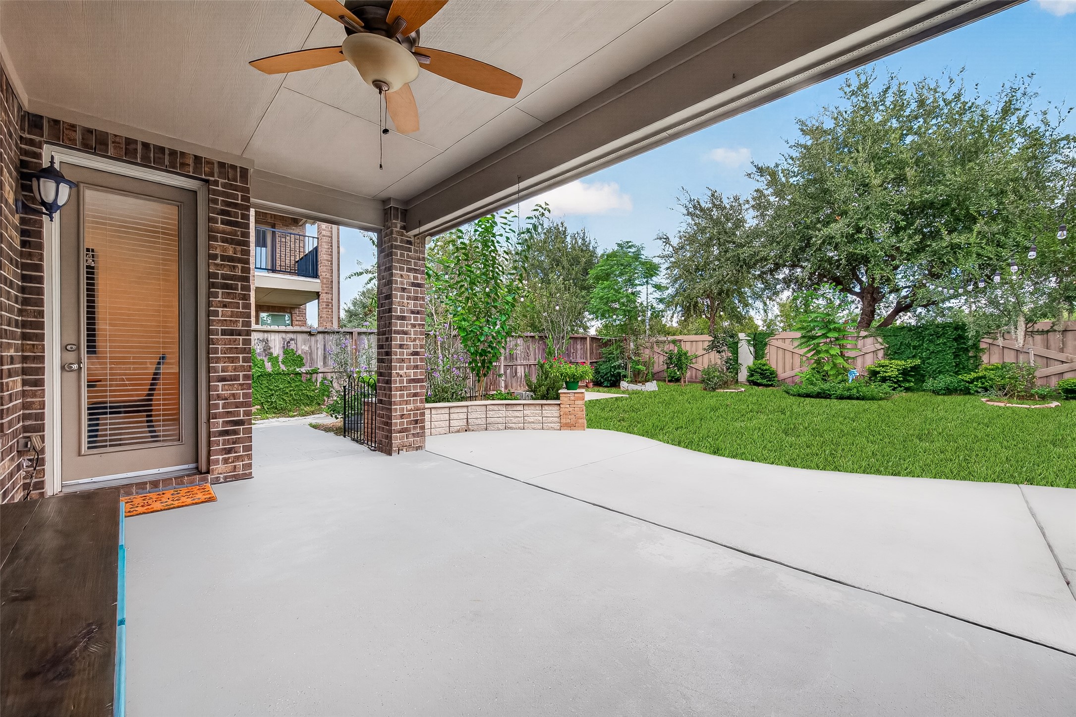 818 Butterfly Garden Trail Property Photo 46